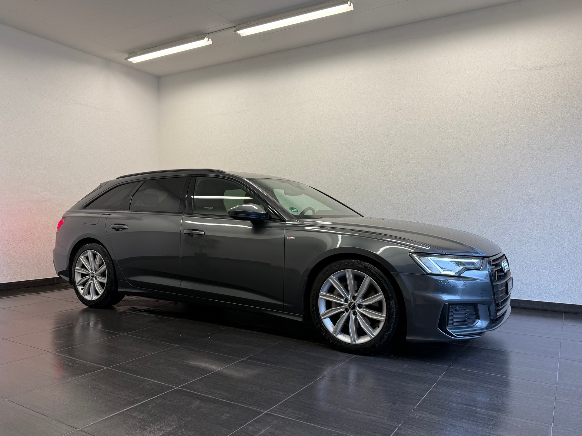 AUDI A6 Avant 45 TFSI Sport S-tronic quattro
