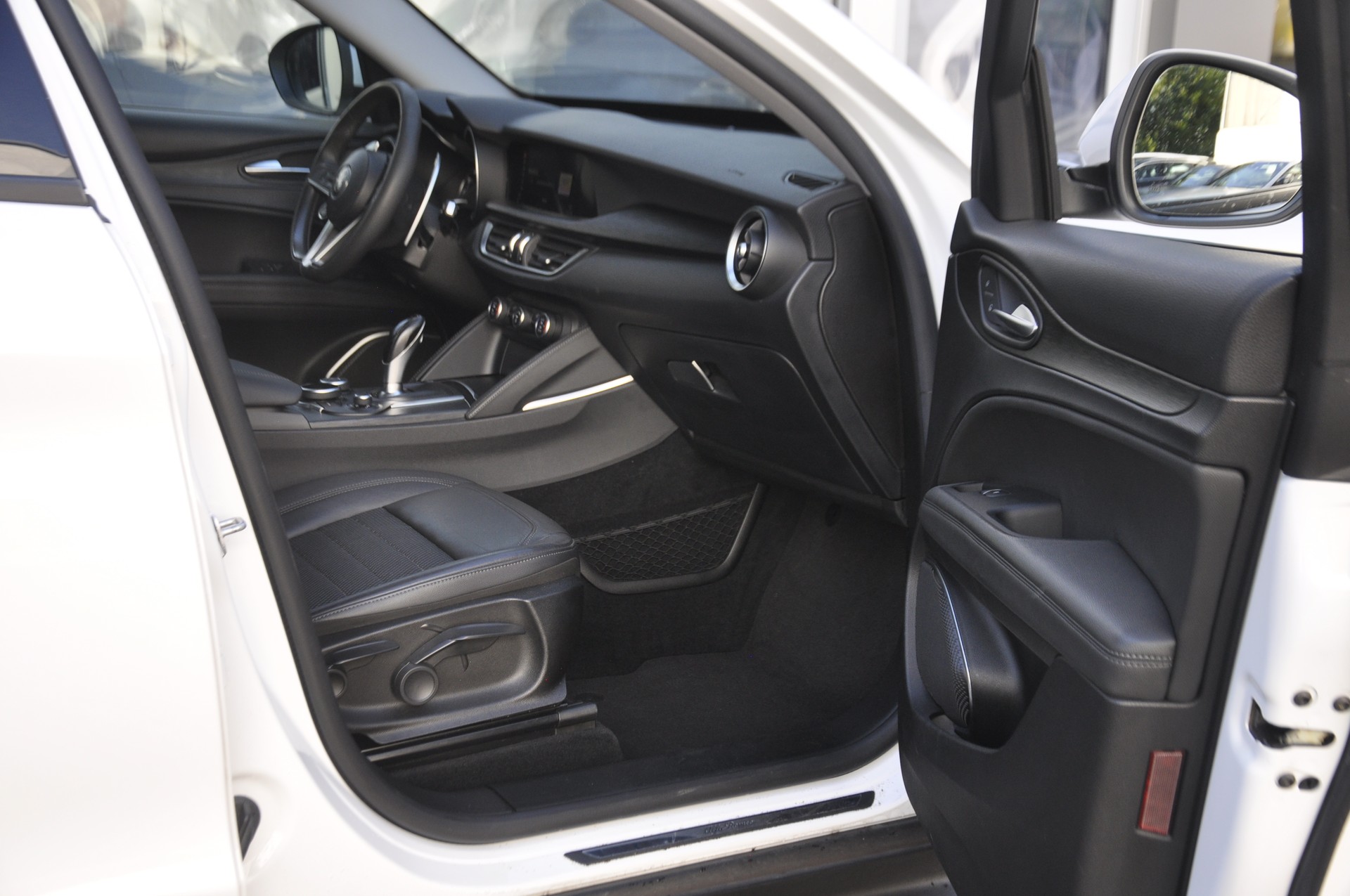 ALFA ROMEO Stelvio 2.0 Super Q4 Automatic-image-6