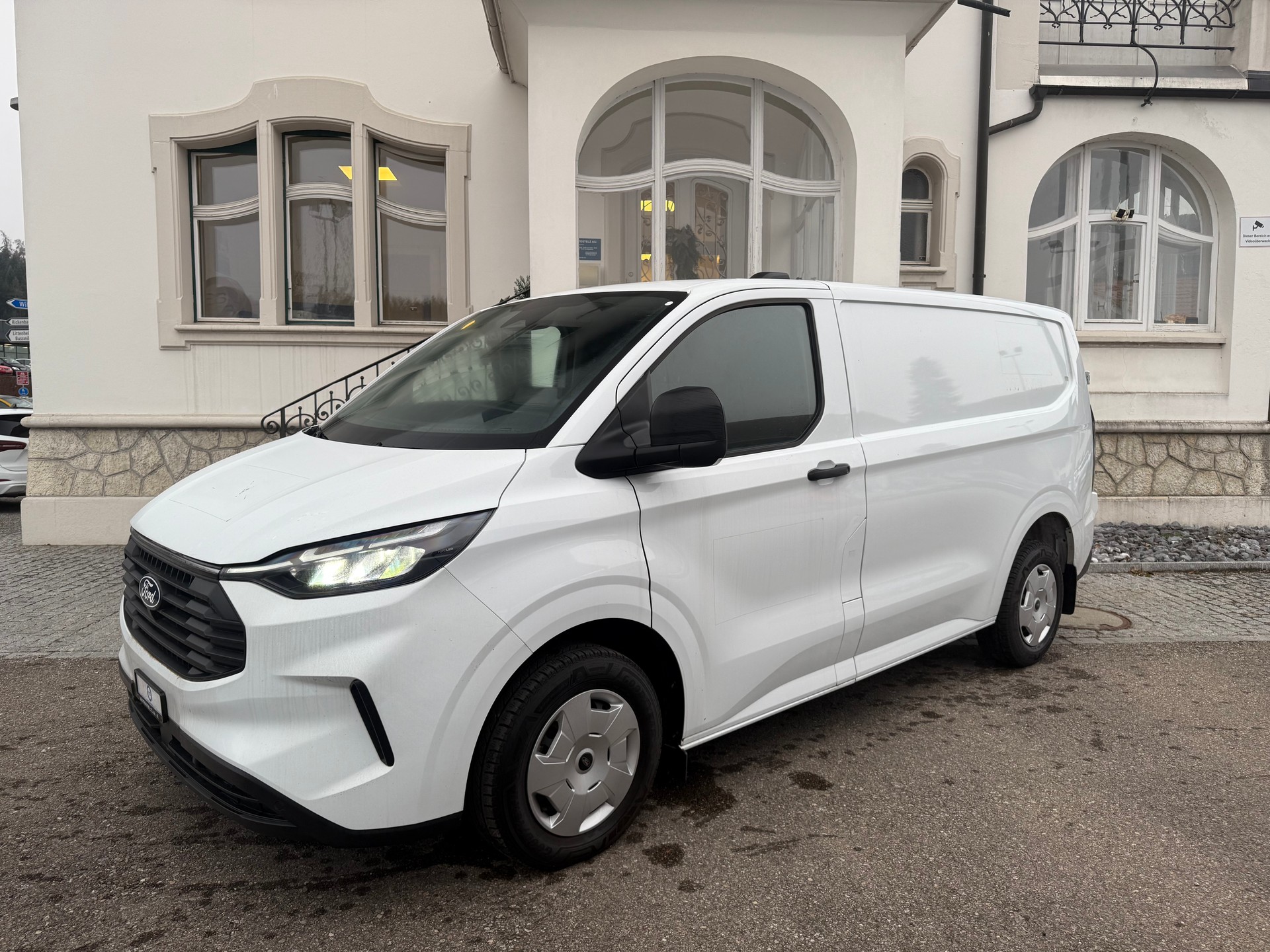 FORD Transit C Van 320 L2 2.0 EcoBlue 136 Trend-image-0