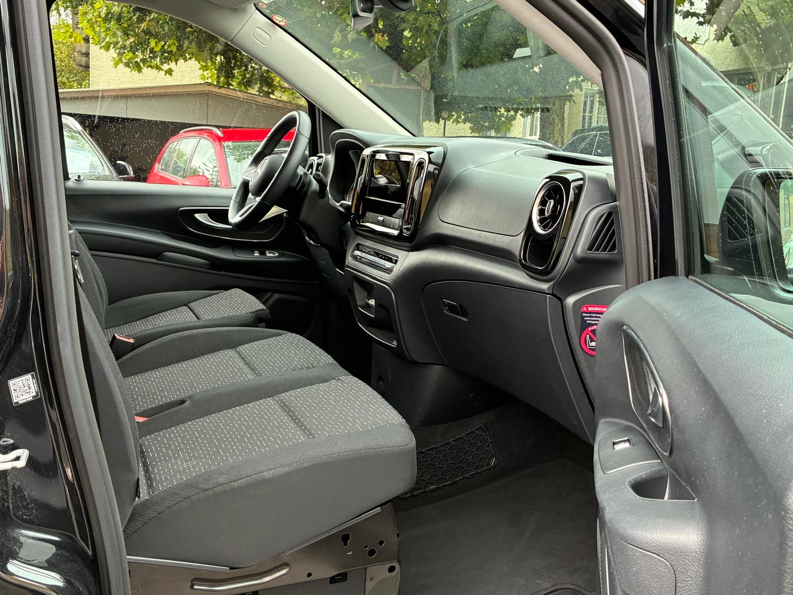 MERCEDES-BENZ Vito 116 CDI Lang Tourer 9G-Tronic 4M Select-image-17