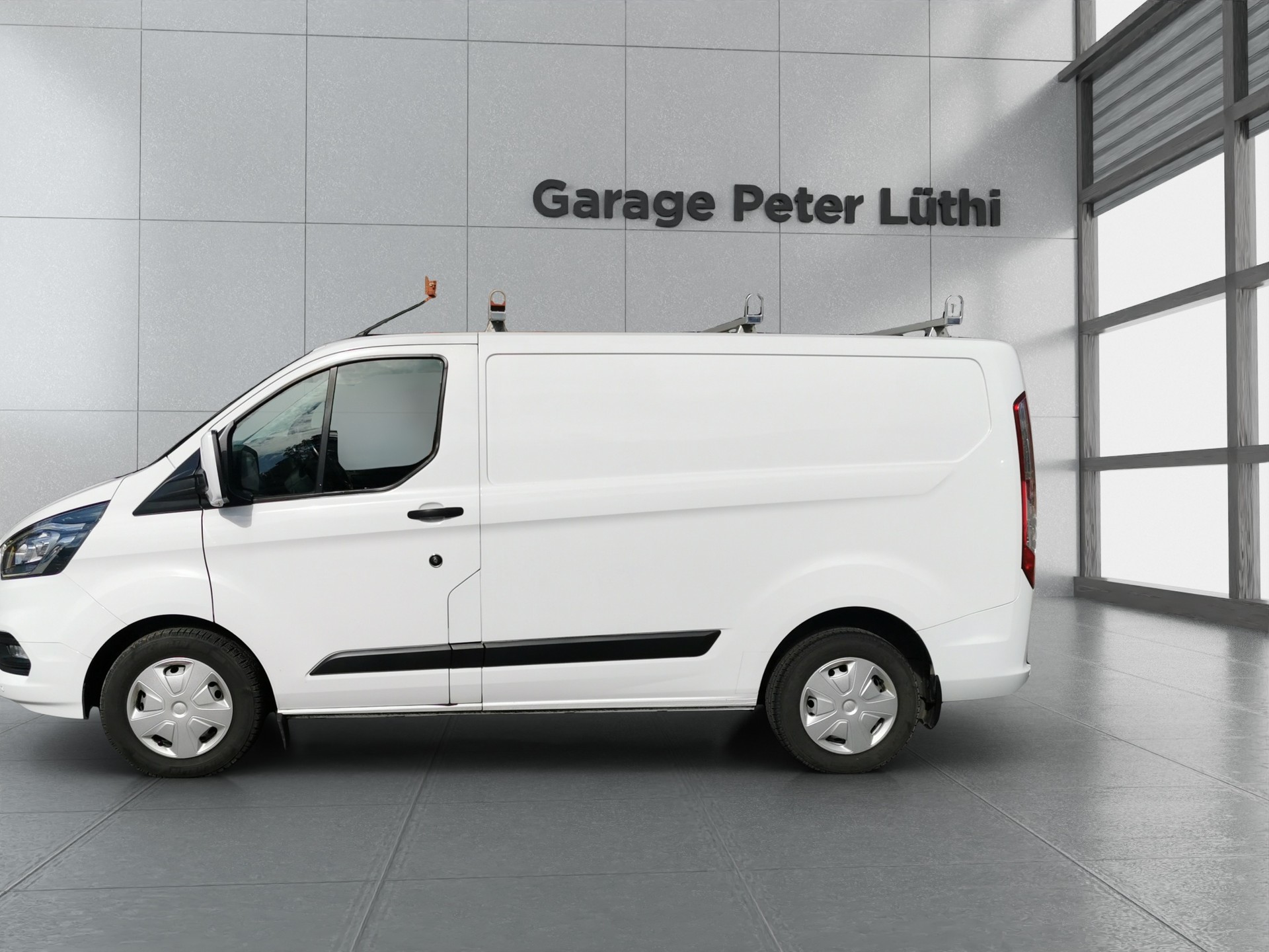 FORD Transit Custom Van 320 L1H1 Ambiente-image-4