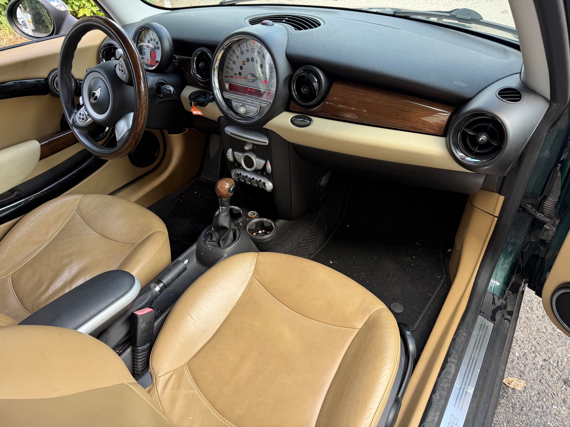 MINI Cooper-image-7