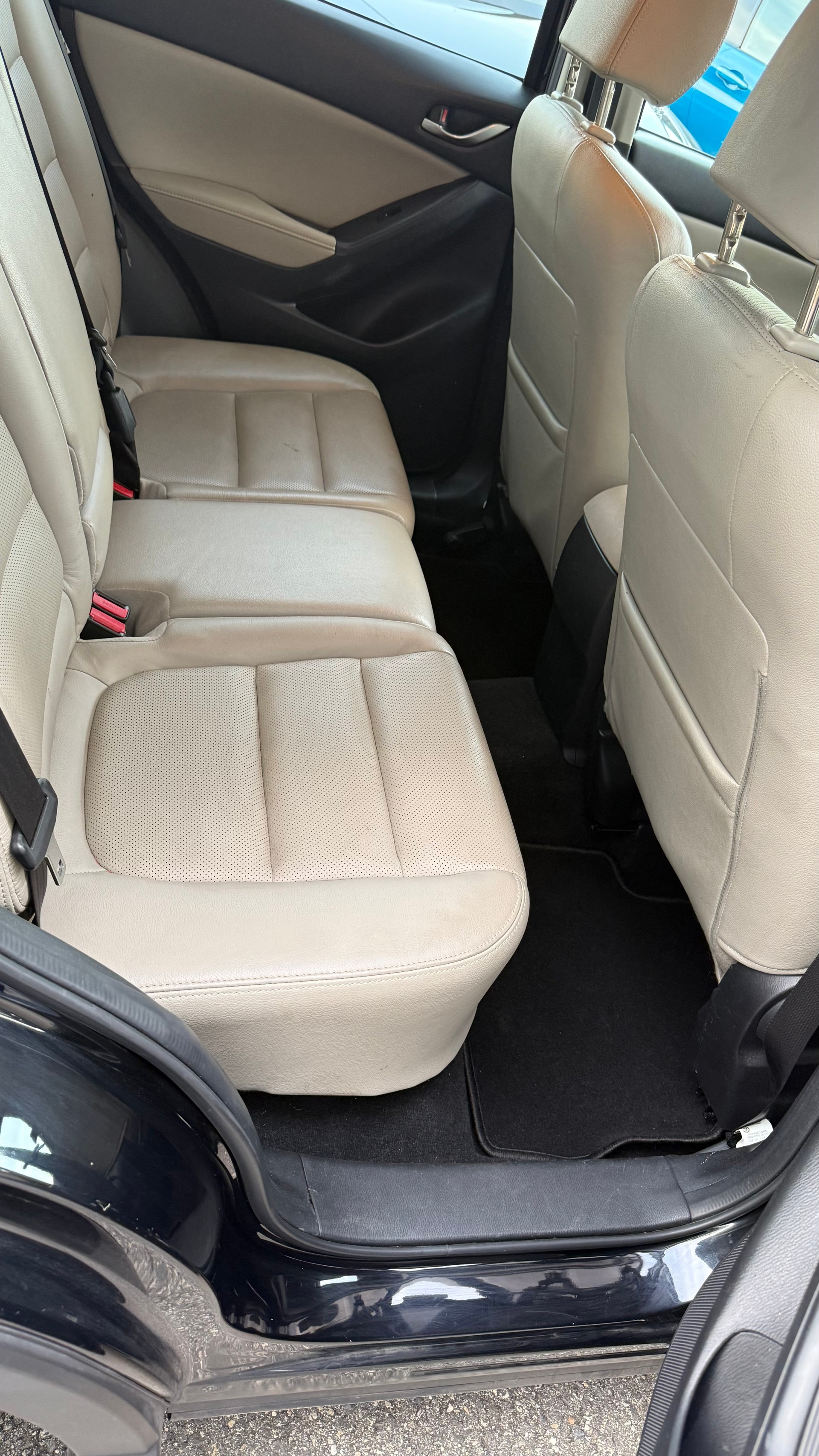 MAZDA CX-5 2.2 D HP Revolution AWD Automatic-image-7