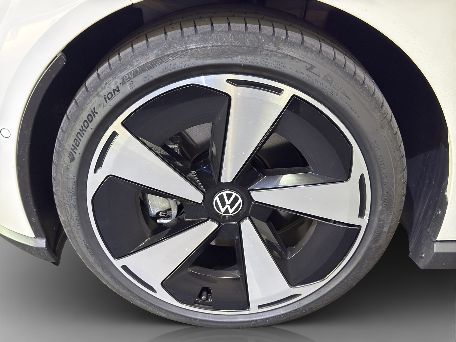 VW ID.Polo 52 kWh Style Edition One Plus-image-13