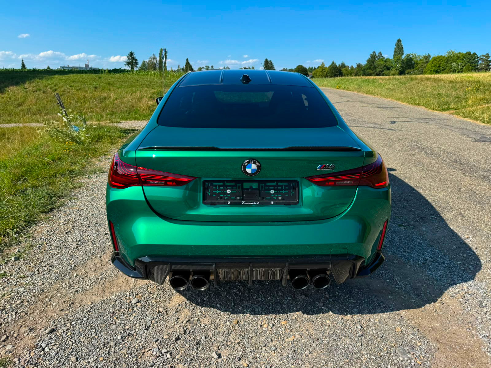 BMW M4 Competition xDrive-image-1