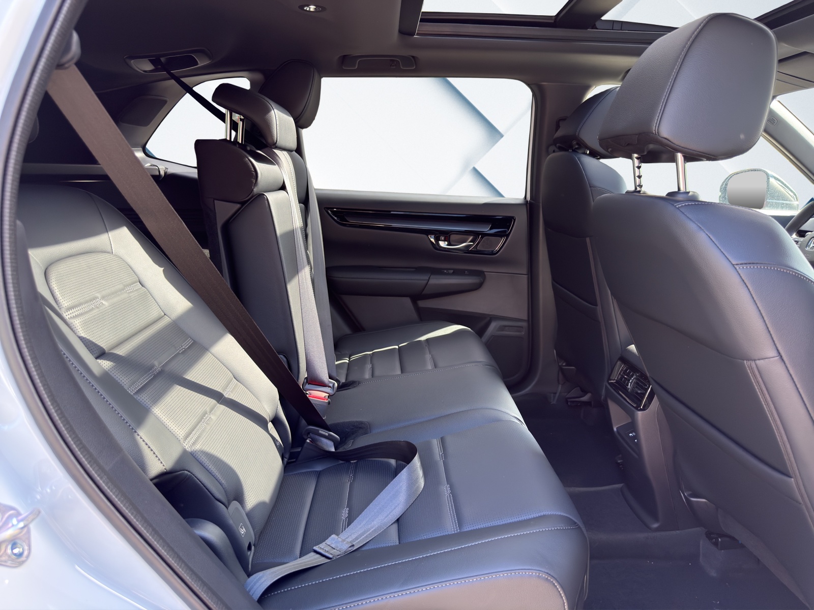 HONDA CR-V 2.0 i-MMD Advance 4WD, Leasing Aktion 1.9 %, inkl. GRATIS Winterräder in Wert von 2200.--image-15