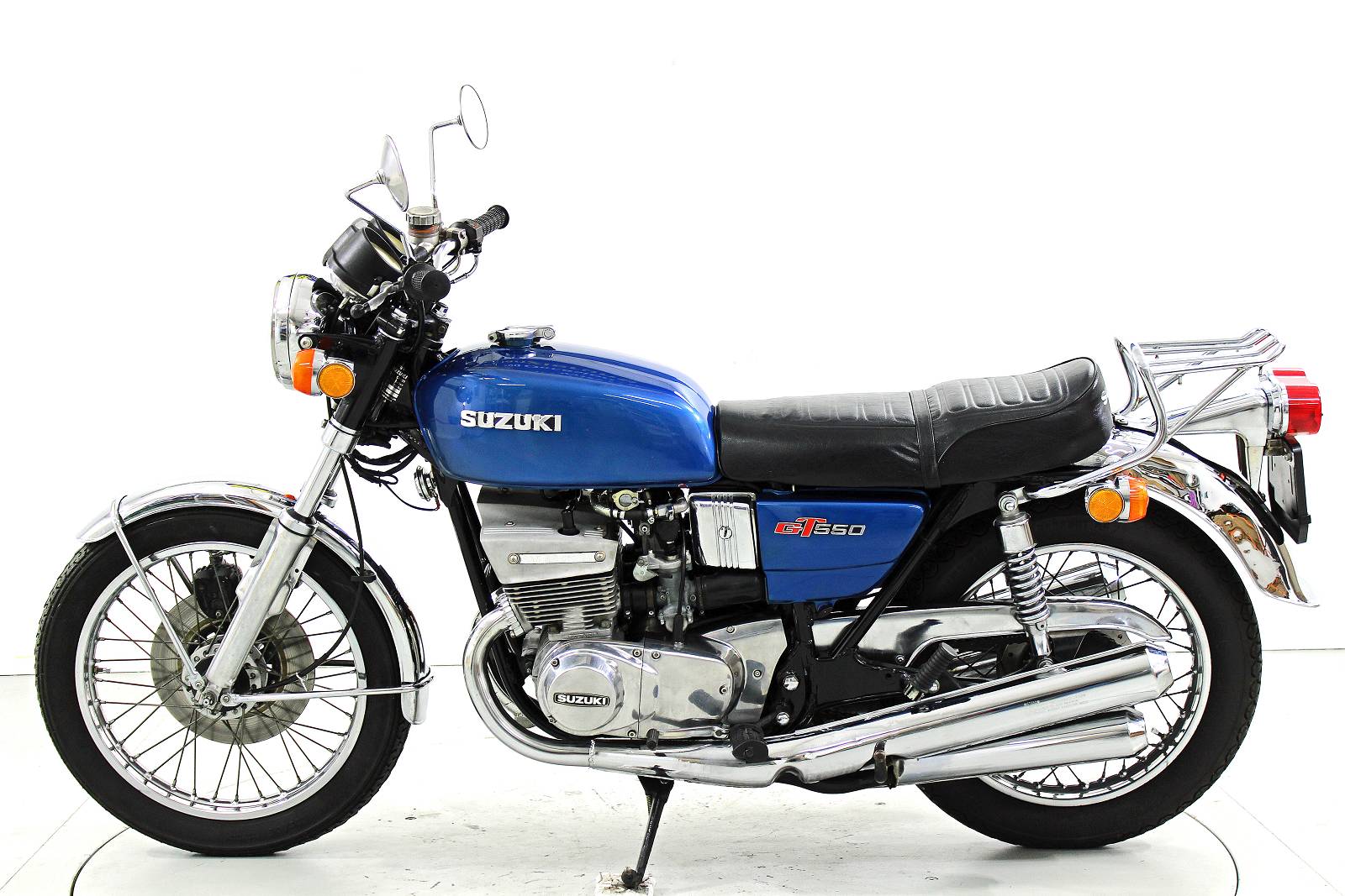 SUZUKI GT 550-image-4