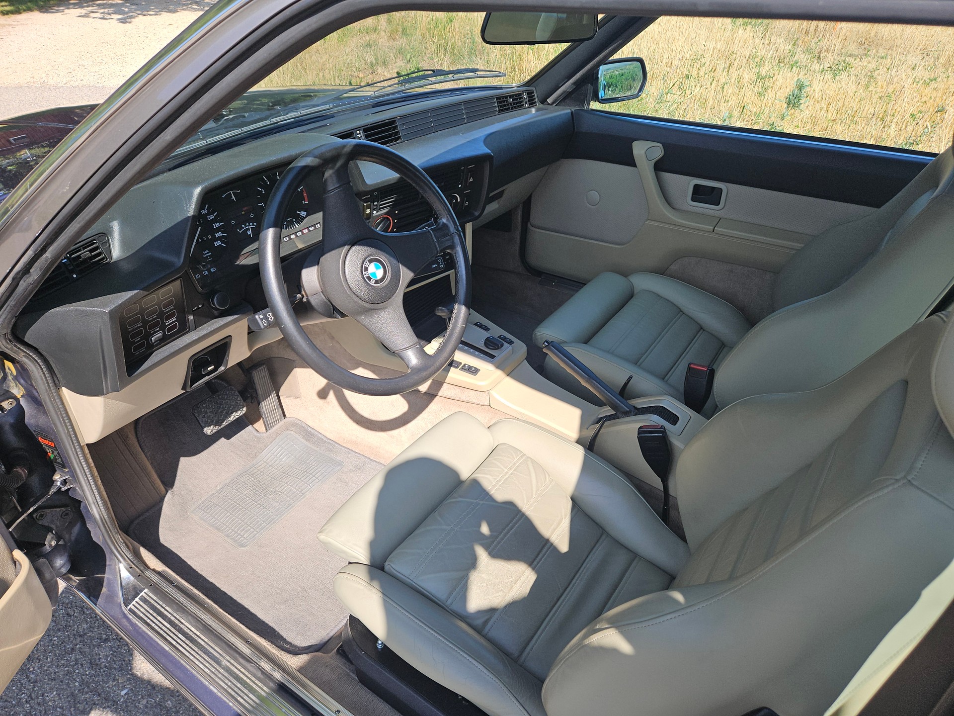 BMW 635CSi-image-3