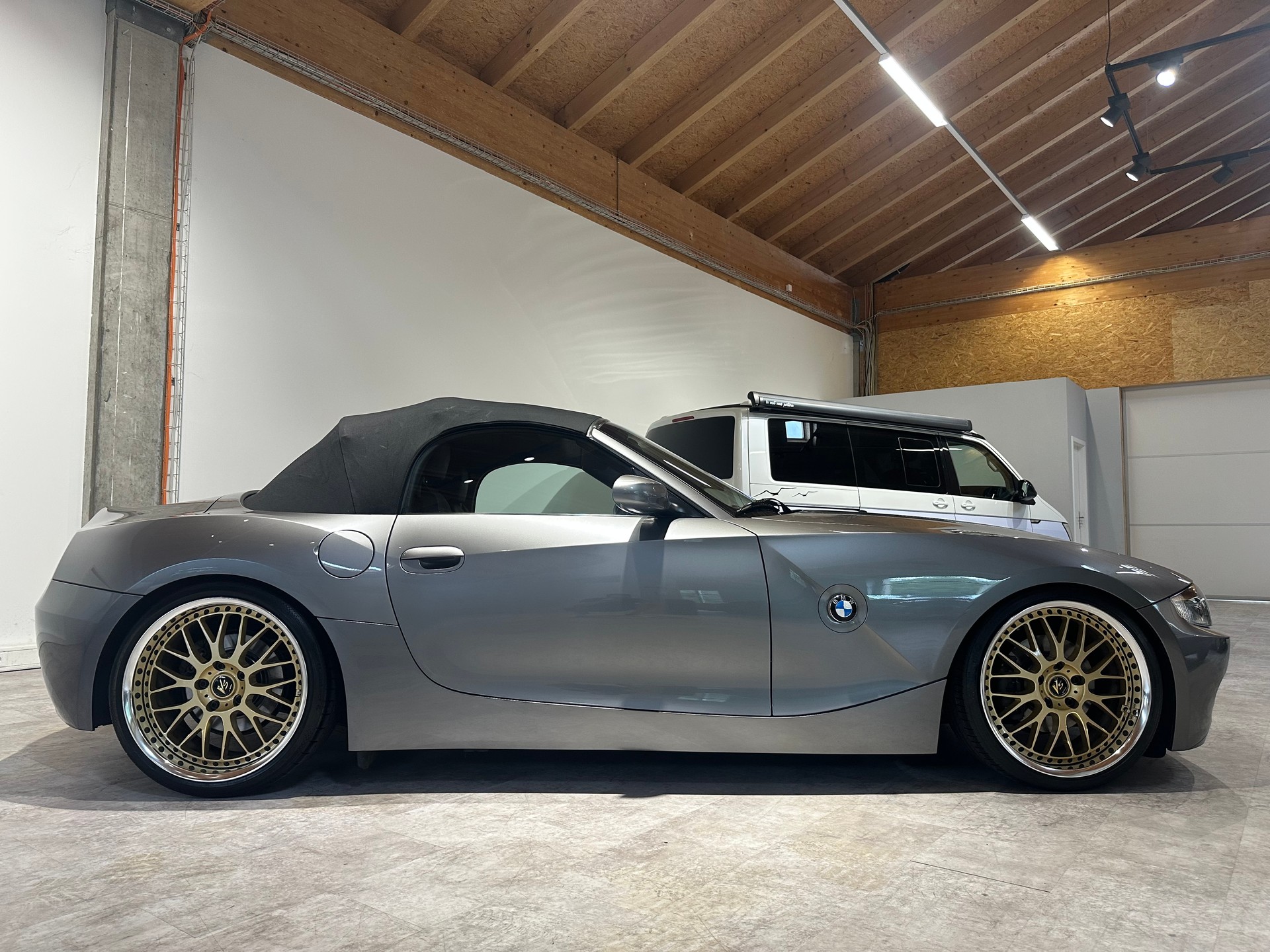 BMW Z4 3.0i Roadster/Frisch ab MFK und grossem Service/Einzigartiger Klassiker mit wenig km!-image-9