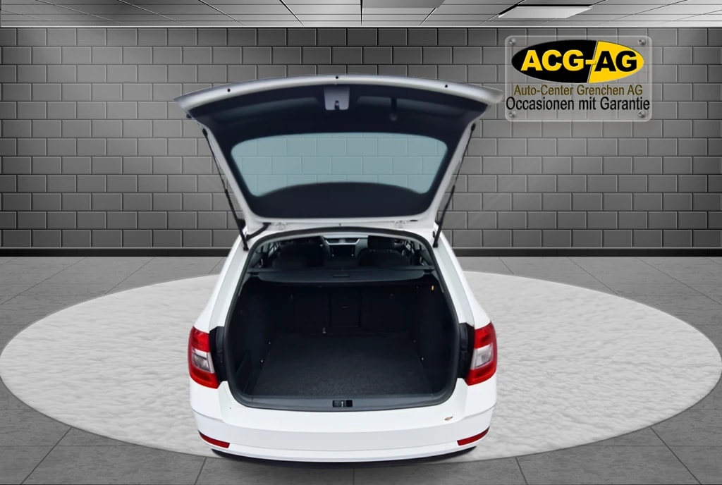 SKODA Octavia Combi 1.6 TDI Ambition DSG ** Gr-Navi ** Abstandsregelsysteme ** Anh-Kupplung ** Frisch Ab MFK & Service **-image-6