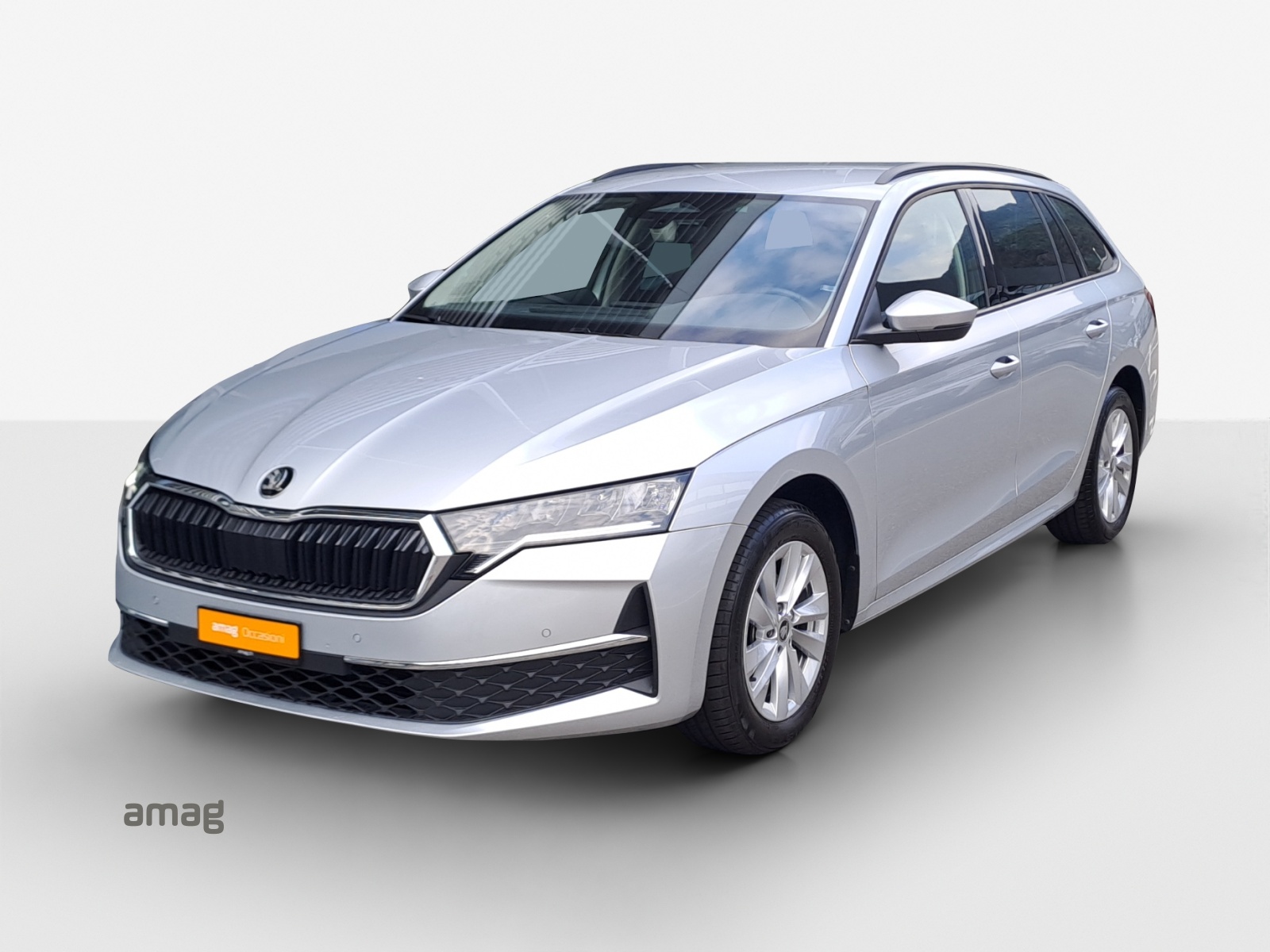 SKODA Octavia Combi 2.0 TDI DSG Selection-image-0