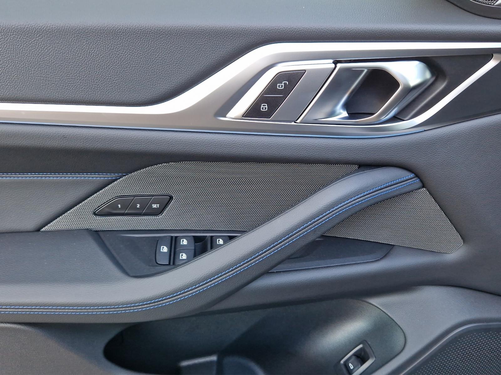 BMW i4 M60 xDrive Gran Coupé M Sport Pro-image-16