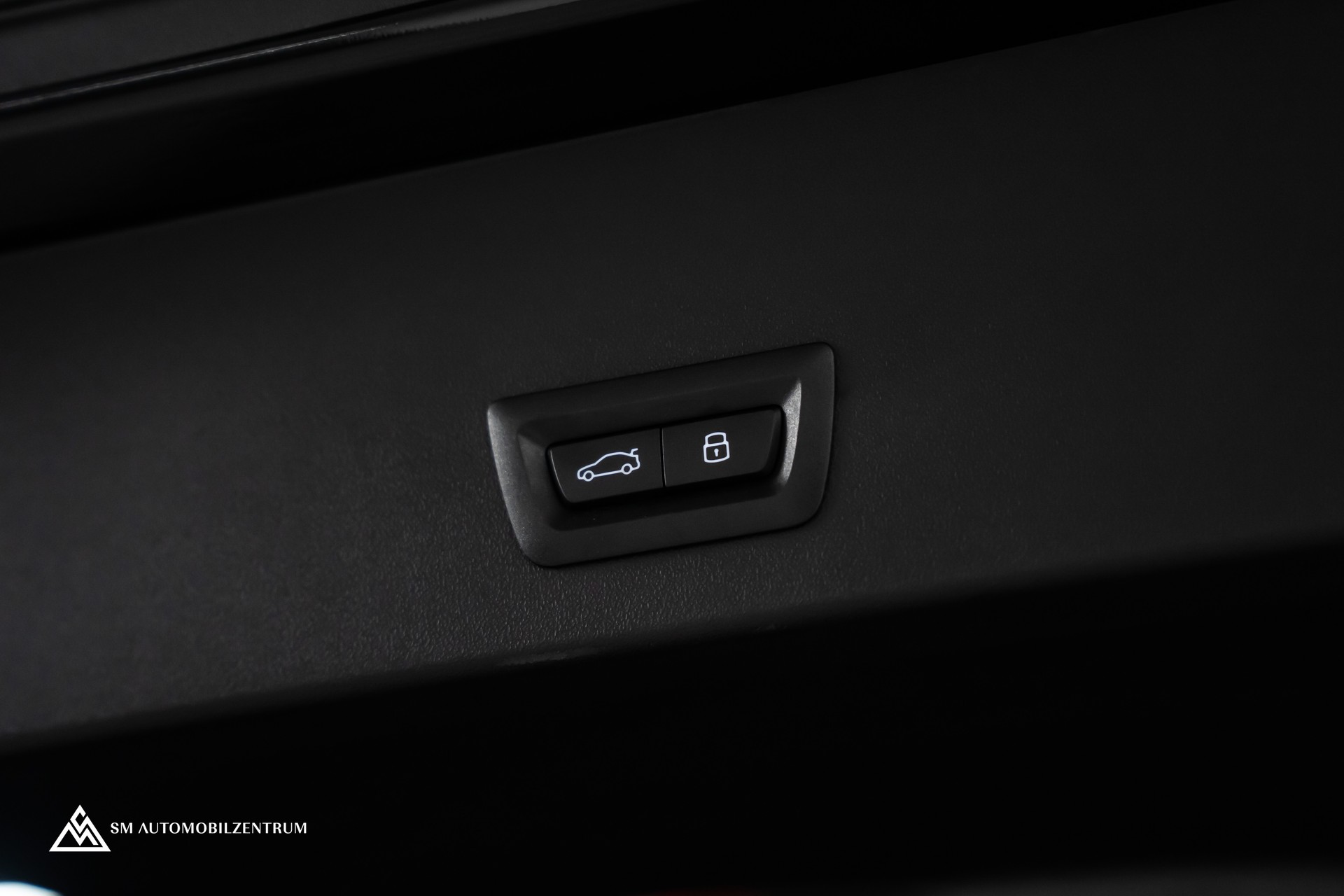 BMW X3 M50i 48V M Sport Pro / Panorama / 360° / Sitzbelüftung / AHK-image-43