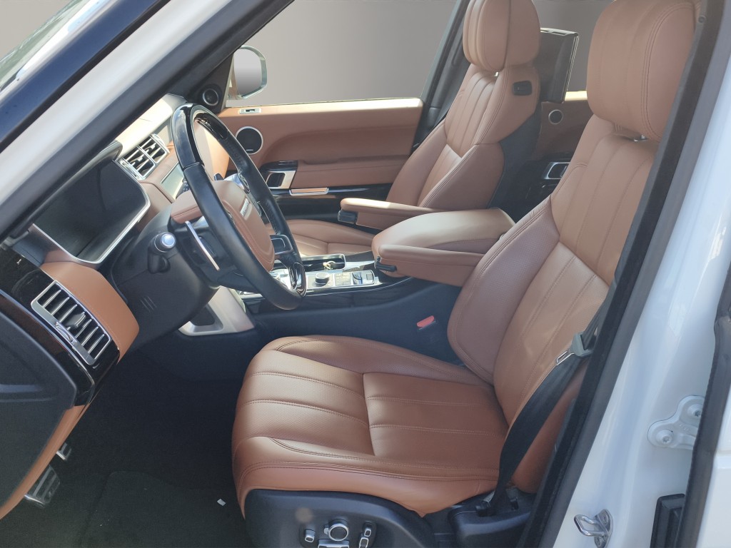 LAND ROVER Range Rover 4.4 SDV8 Autobiography-image-2