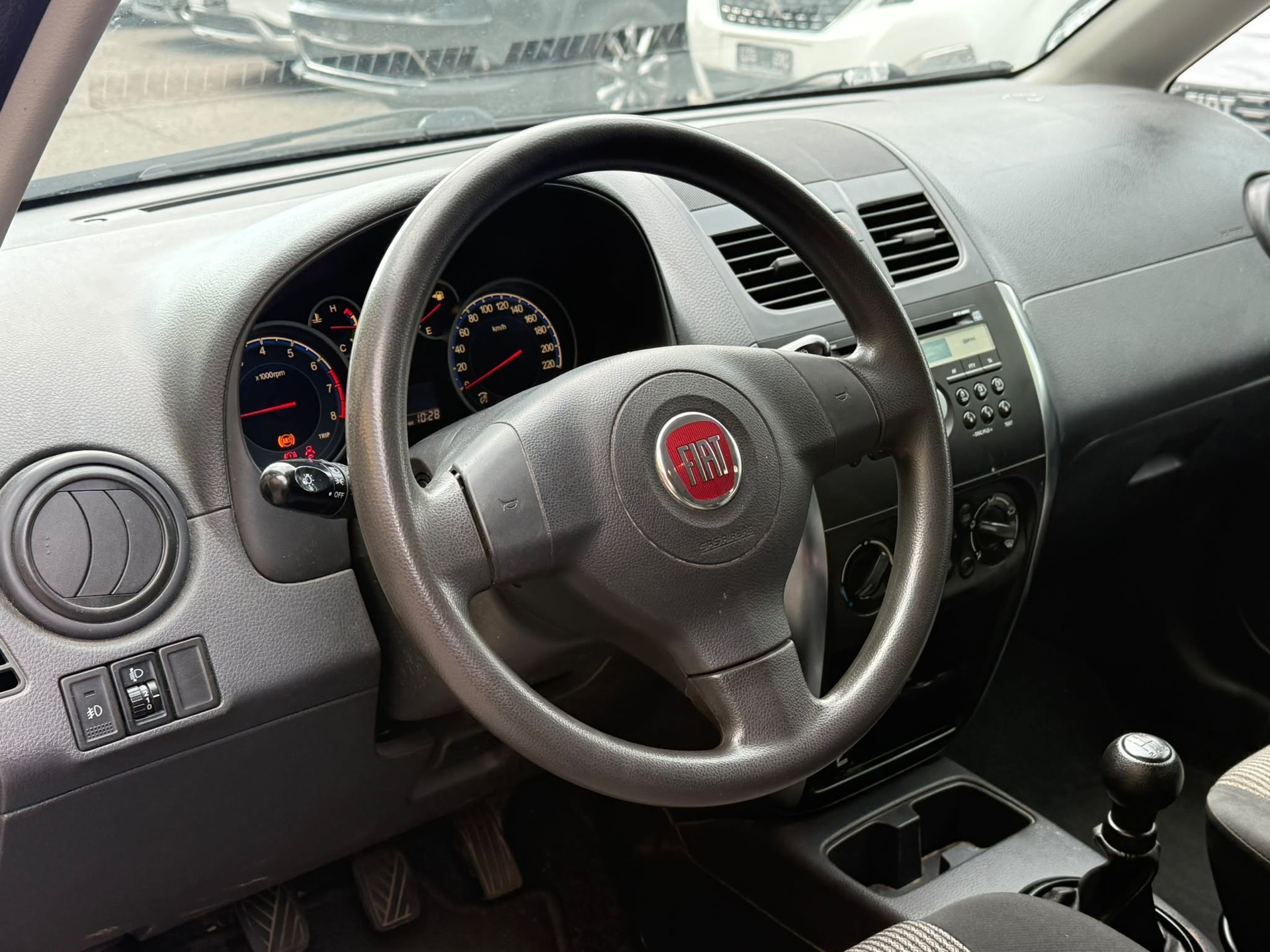 FIAT Sedici 1.6 4WD Freestyle-image-6