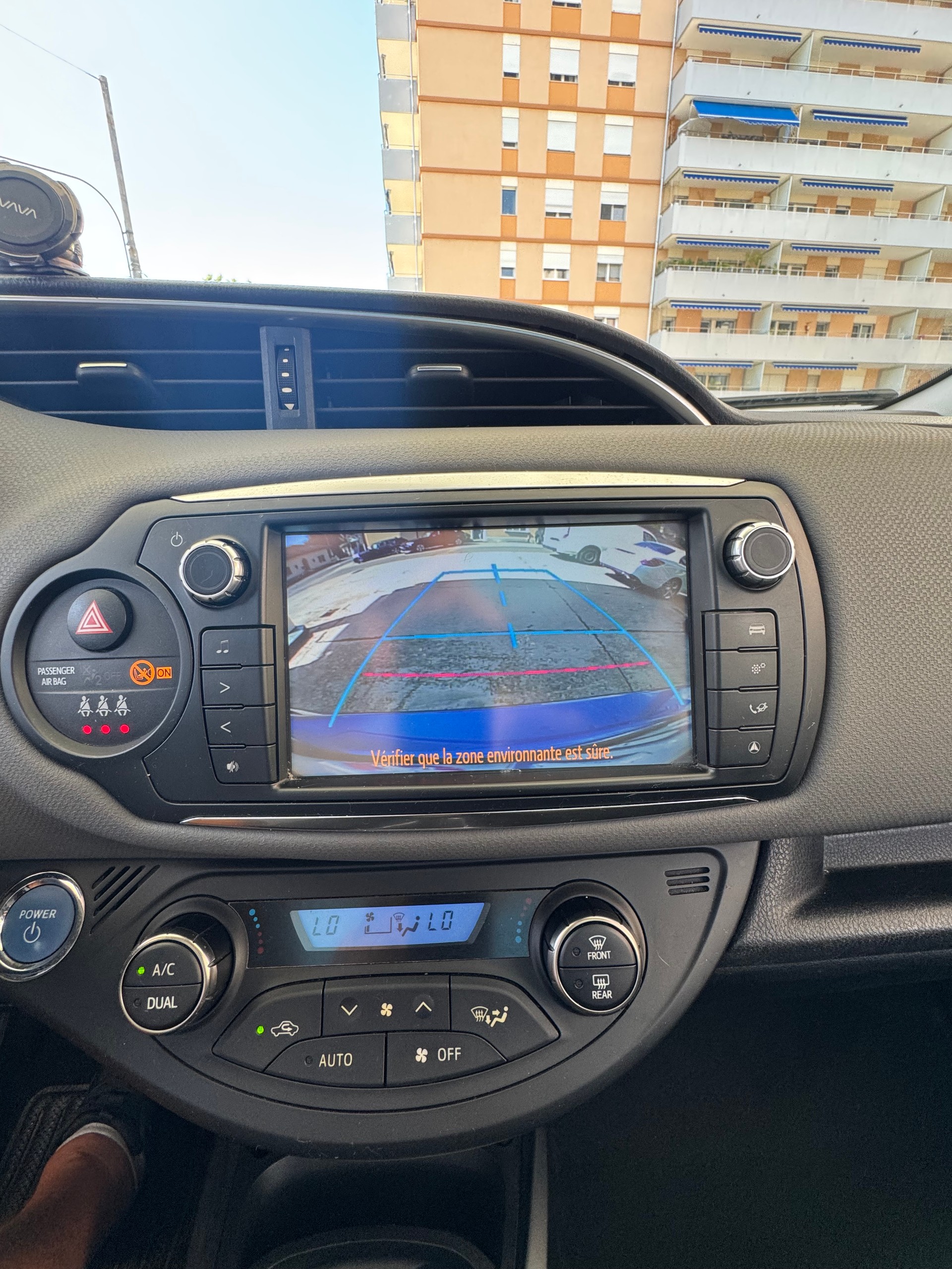 TOYOTA YARIS-image-11