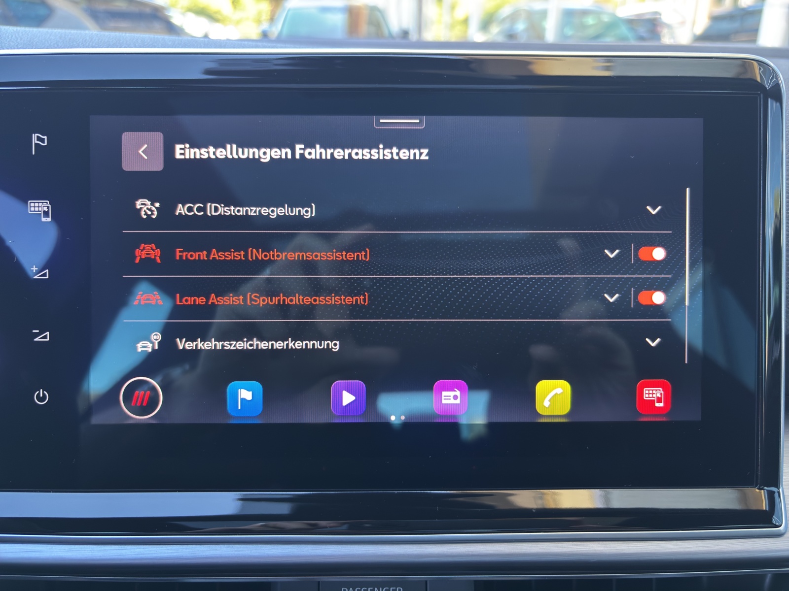 SEAT Tarraco 2.0TSI 4Drive DSG FR mit AHK, Standheizung, Panorama-Ausstell-/Schiebedach & Winterräder-image-25