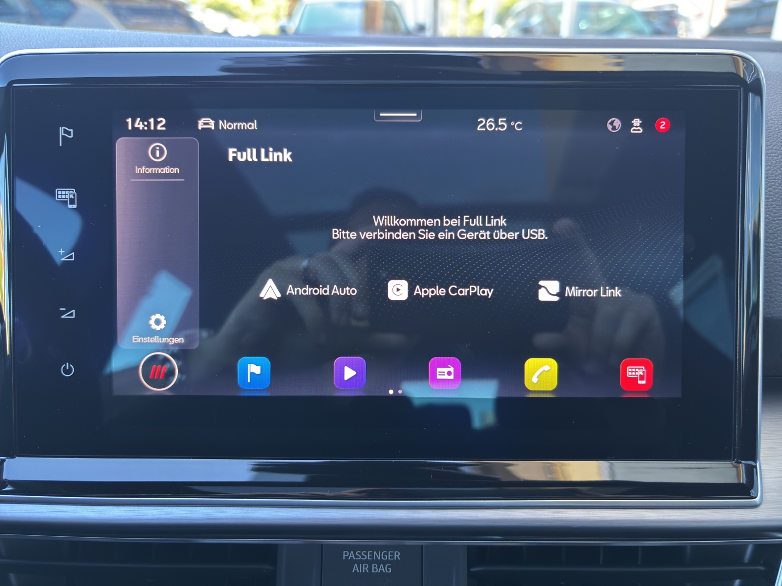 SEAT Tarraco 2.0TSI 4Drive DSG FR mit AHK, Standheizung, Panorama-Ausstell-/Schiebedach & Winterräder-image-21