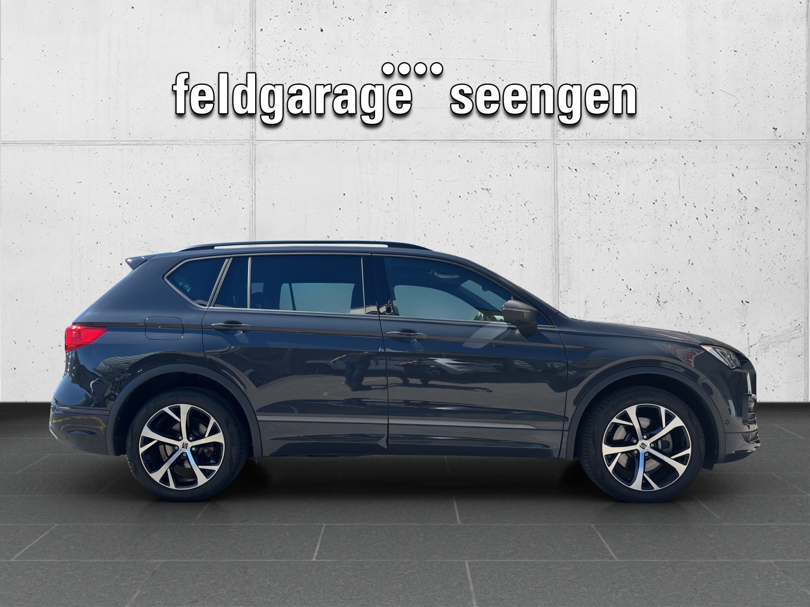 SEAT Tarraco 2.0TSI 4Drive DSG FR mit AHK, Standheizung, Panorama-Ausstell-/Schiebedach & Winterräder-image-3