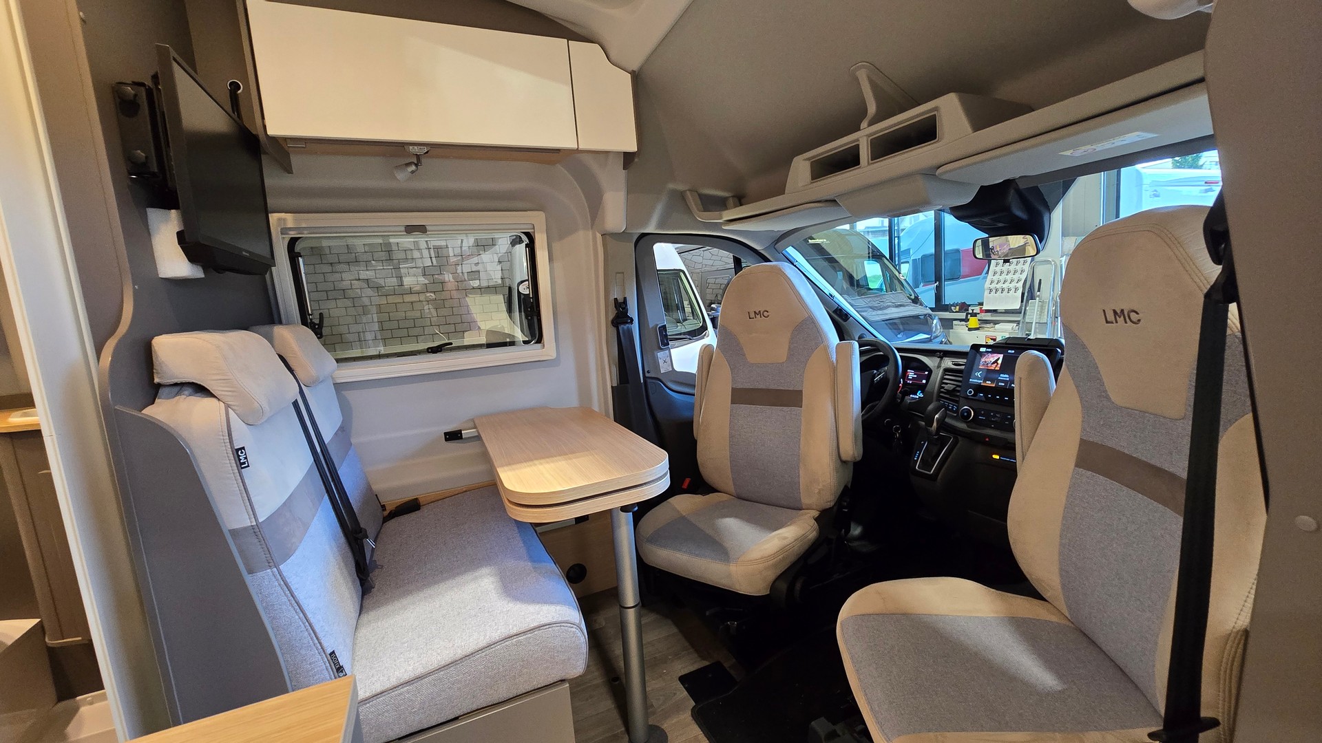 LMC Innovan C 590 "Hymer-Gruppe" / Ford Transit 2.0EcoBlue 170PS-image-10