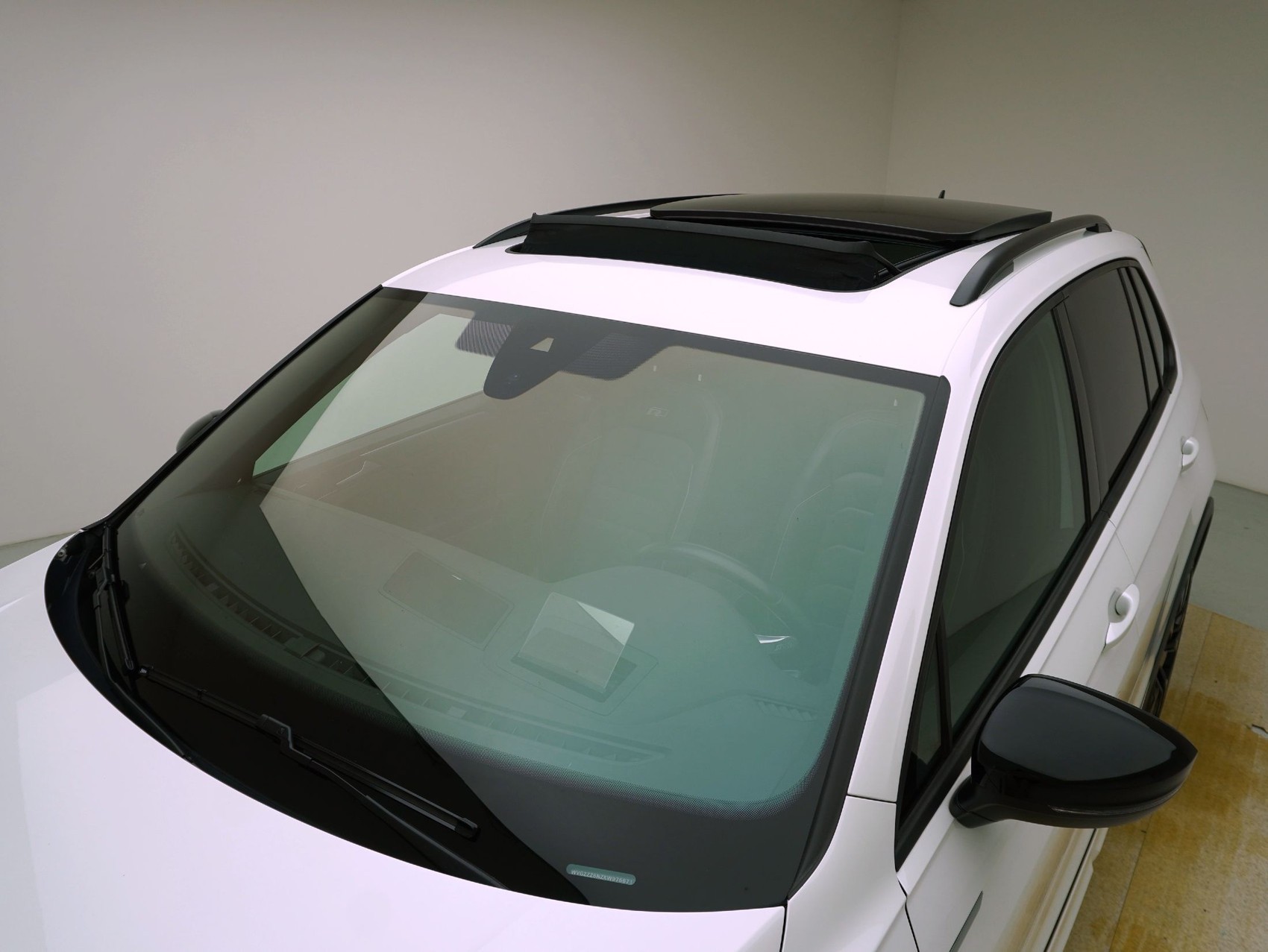 VW Tiguan 2.0 TSI DSG R-Line 4Motion-image-6