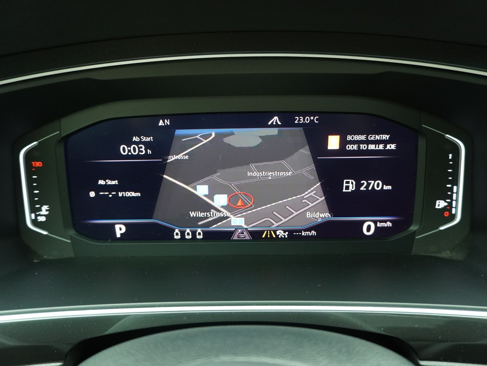 VW Tiguan 2.0 TSI DSG R-Line 4Motion-image-16