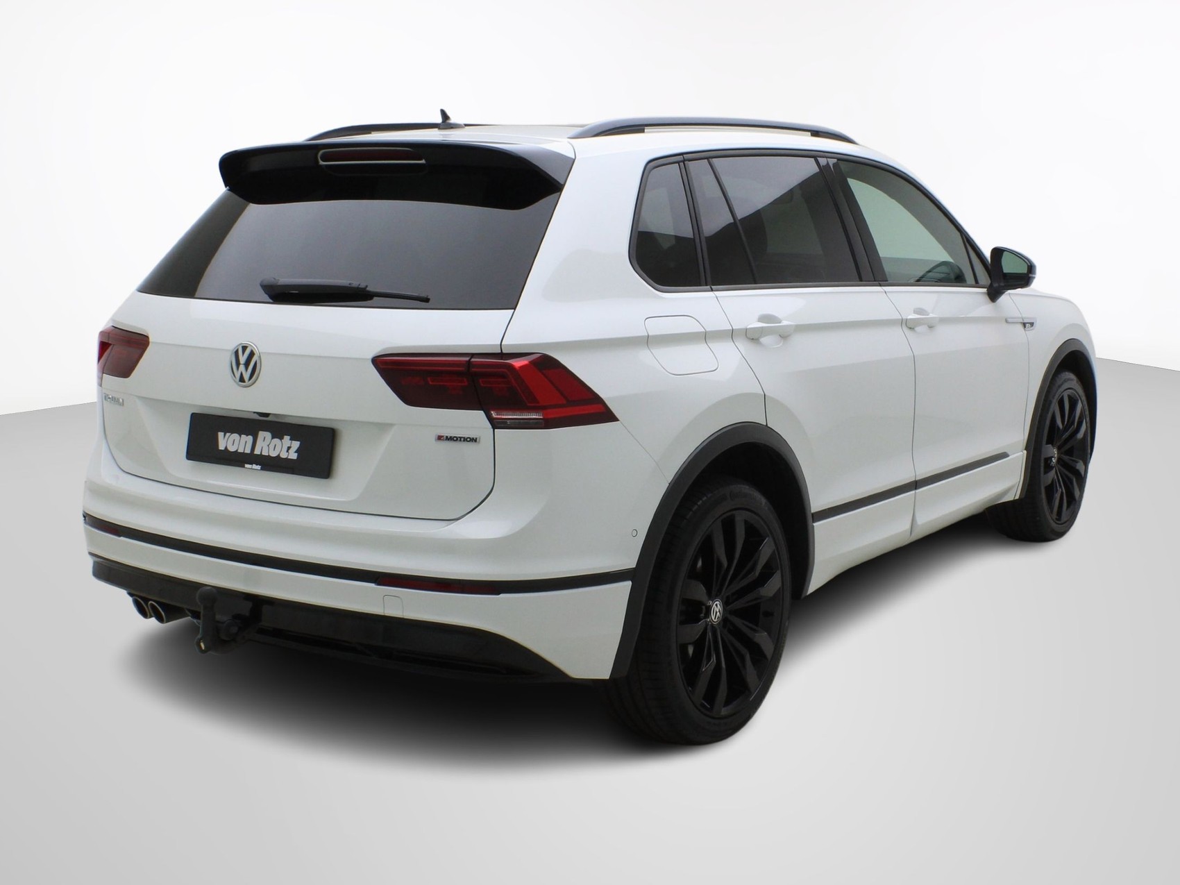 VW Tiguan 2.0 TSI DSG R-Line 4Motion-image-4