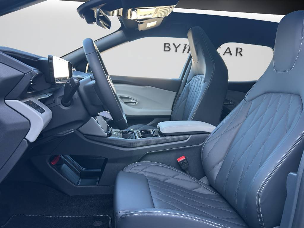 FORD Explorer Elektro 77kWh Dual Extended Range Premium AWD-image-7