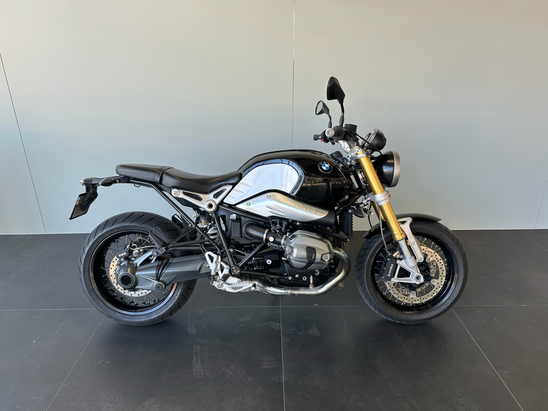 BMW R nineT ABS-showroom-element-3
