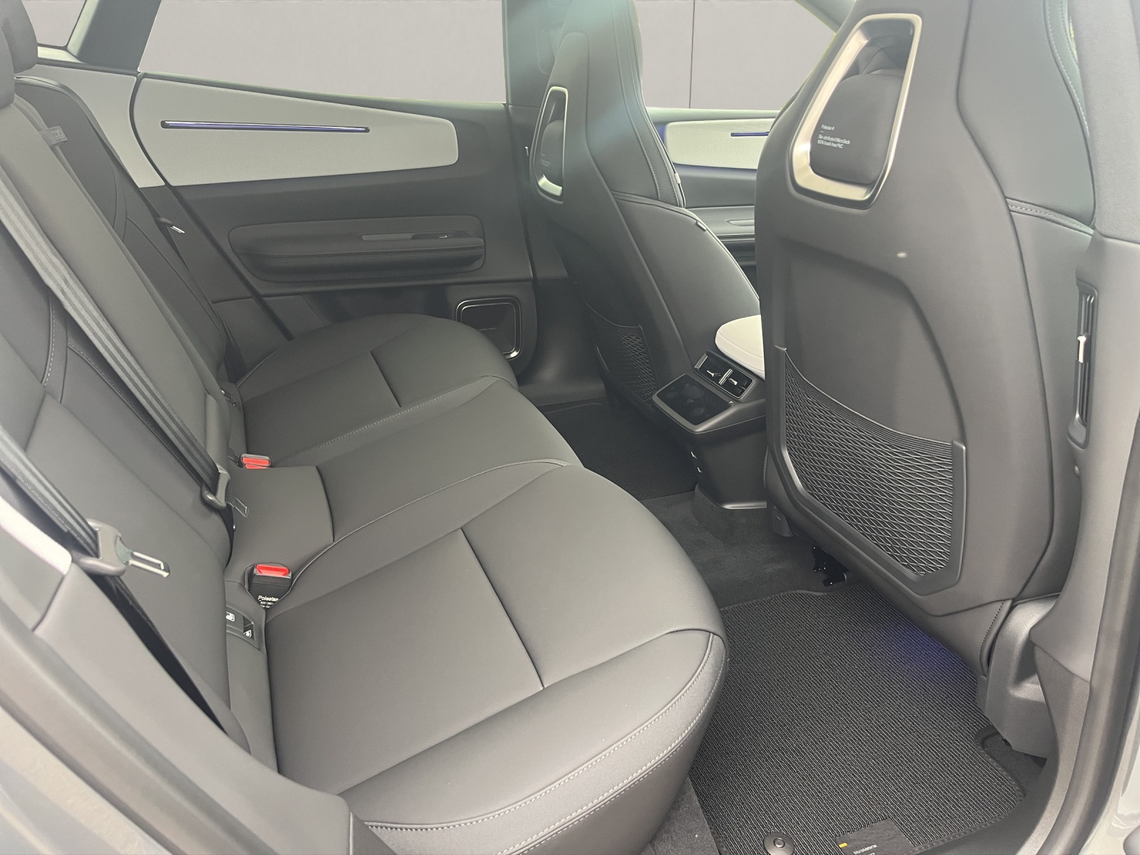 POLESTAR 4 Long Range Single Motor Prime Coupé-image-13
