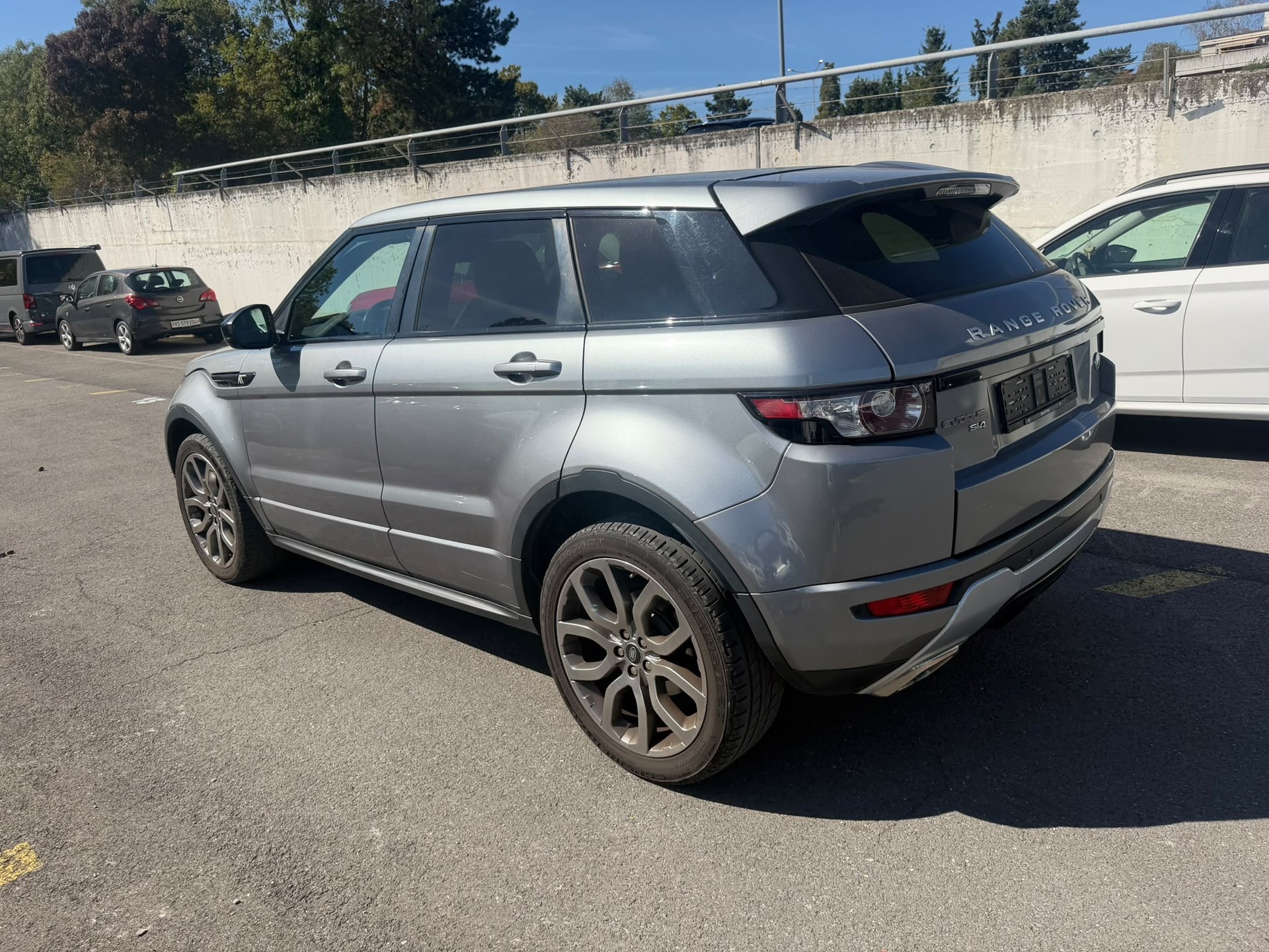 LAND ROVER Range Rover Evoque 2.0 Si4 Dynamic AT9-image-4