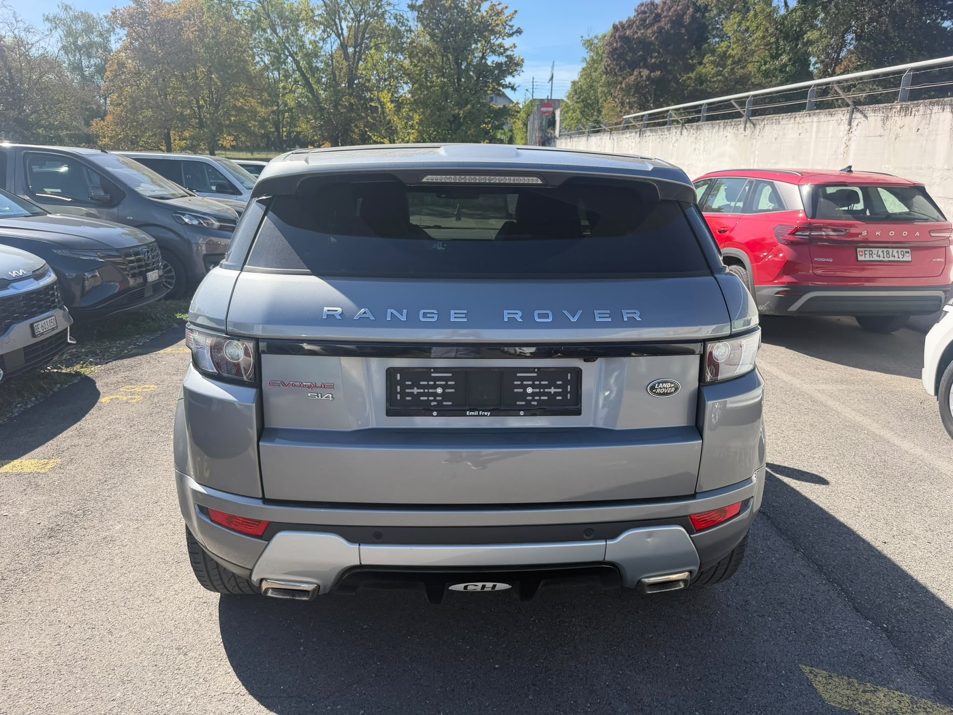 LAND ROVER Range Rover Evoque 2.0 Si4 Dynamic AT9-image-3