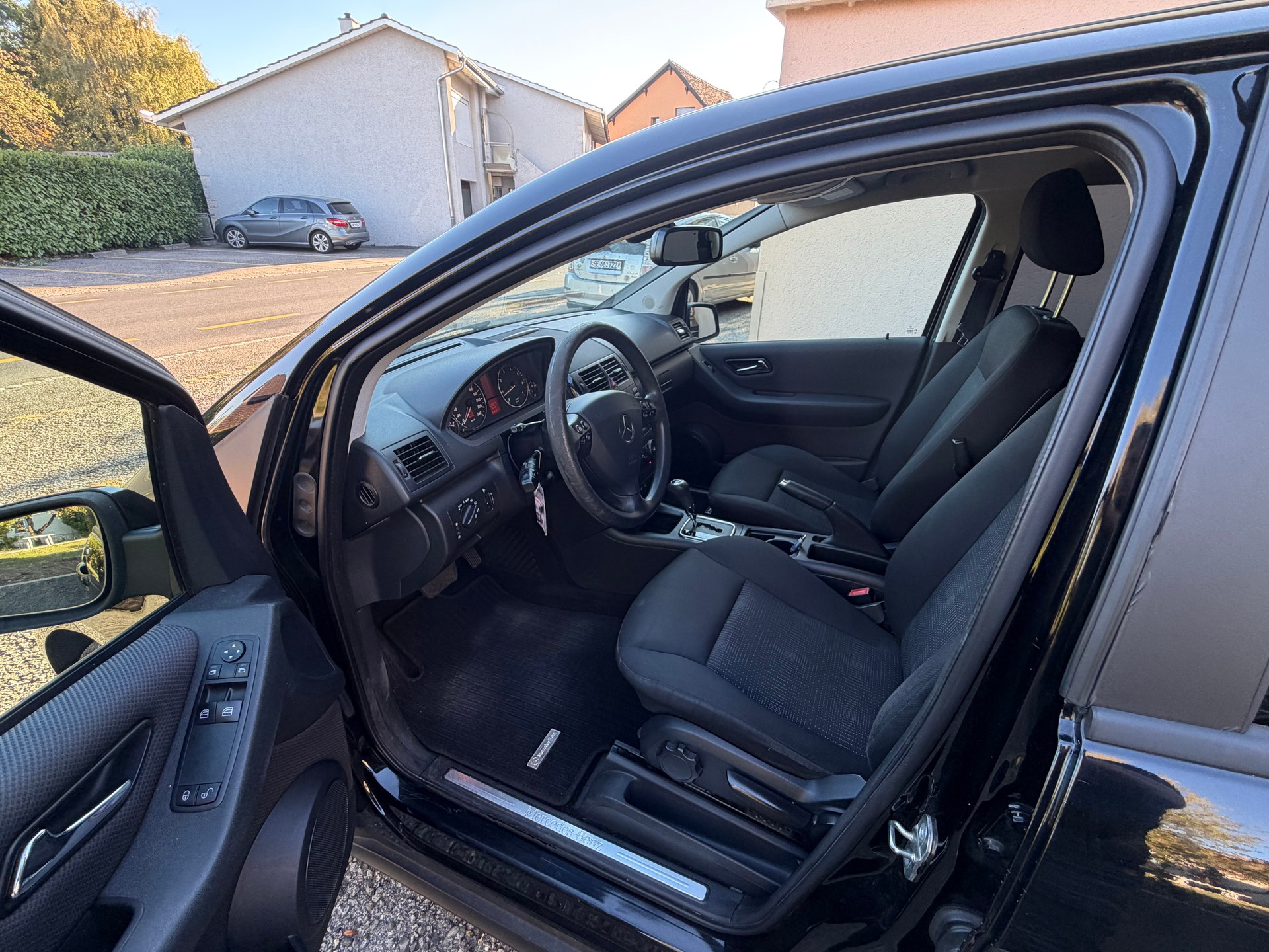 MERCEDES-BENZ A 160 My Star Autotronic-image-11
