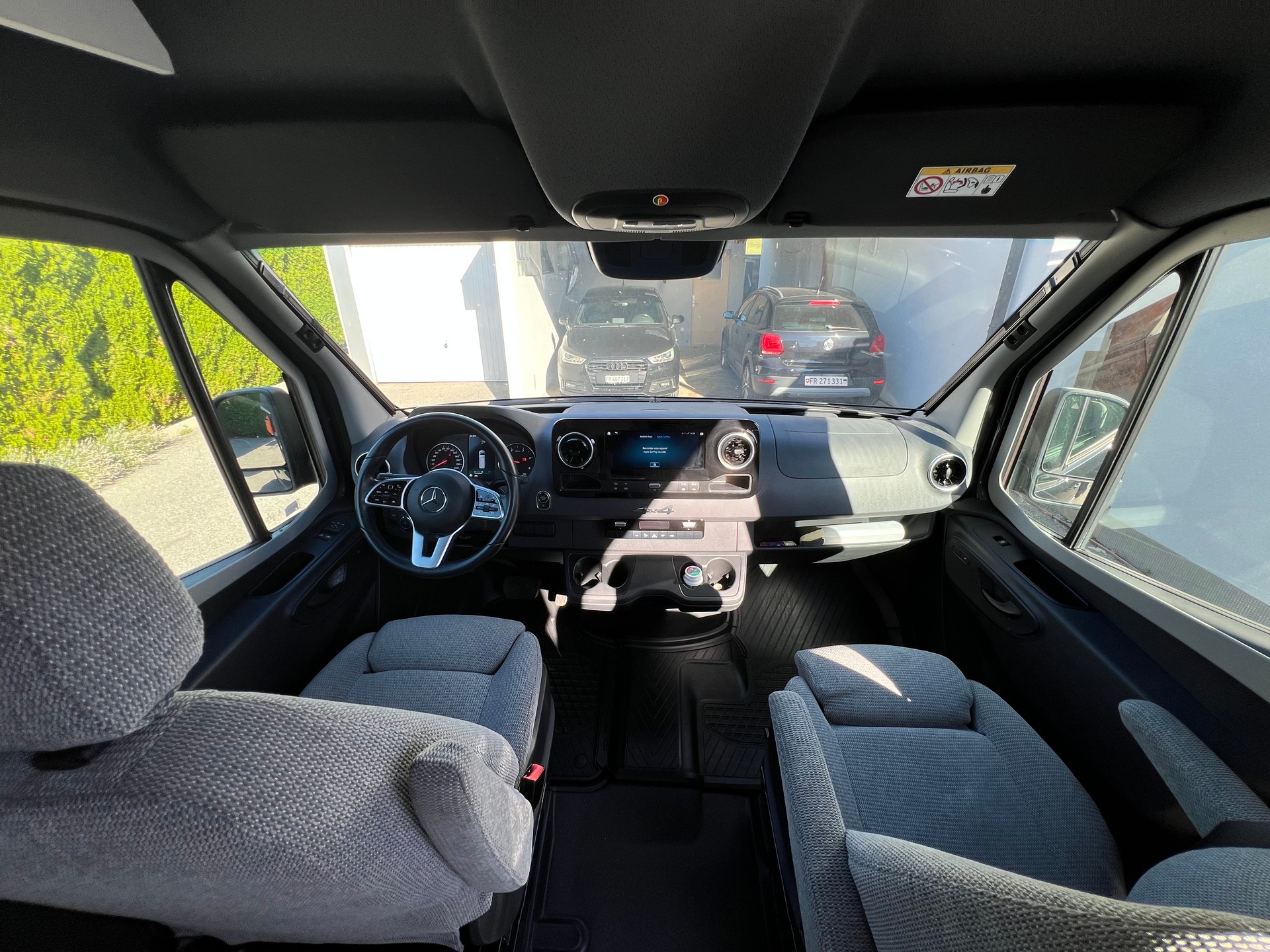 MERCEDES-BENZ Sprinter-image-8