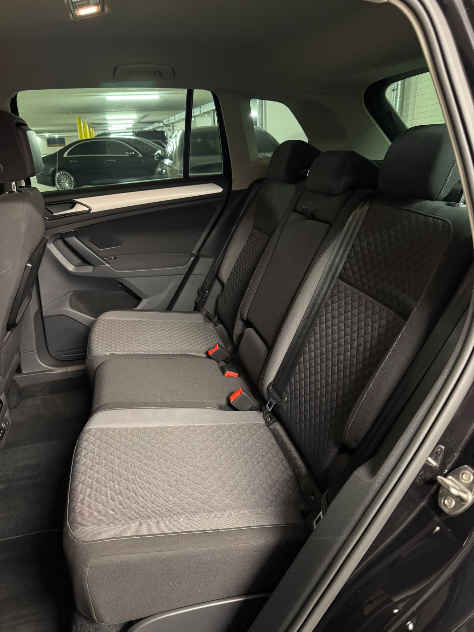 VW Tiguan 1.4TSI Comfortline 4Motion-image-12