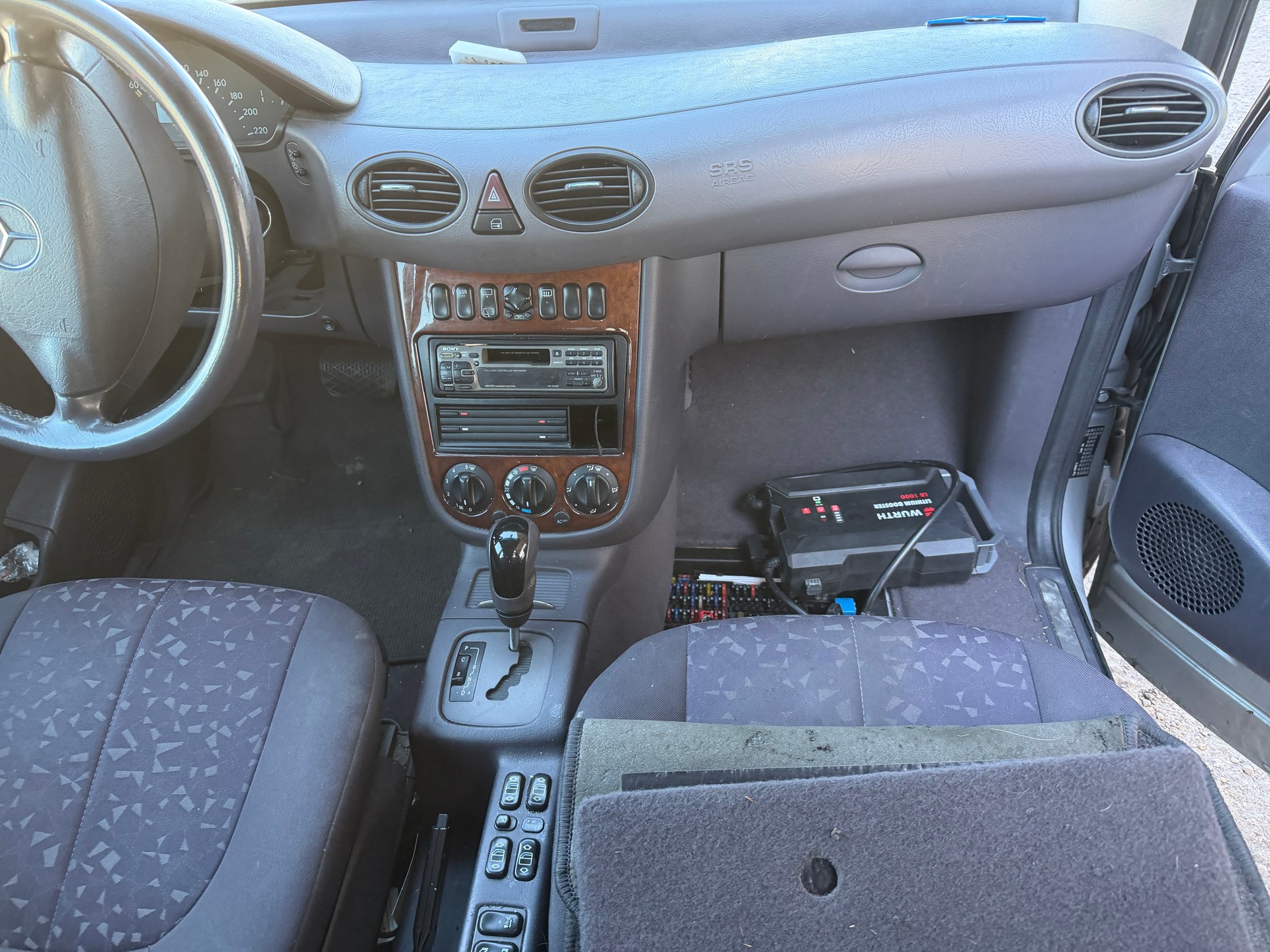 MERCEDES-BENZ A 170 L CDI Elégance-image-12