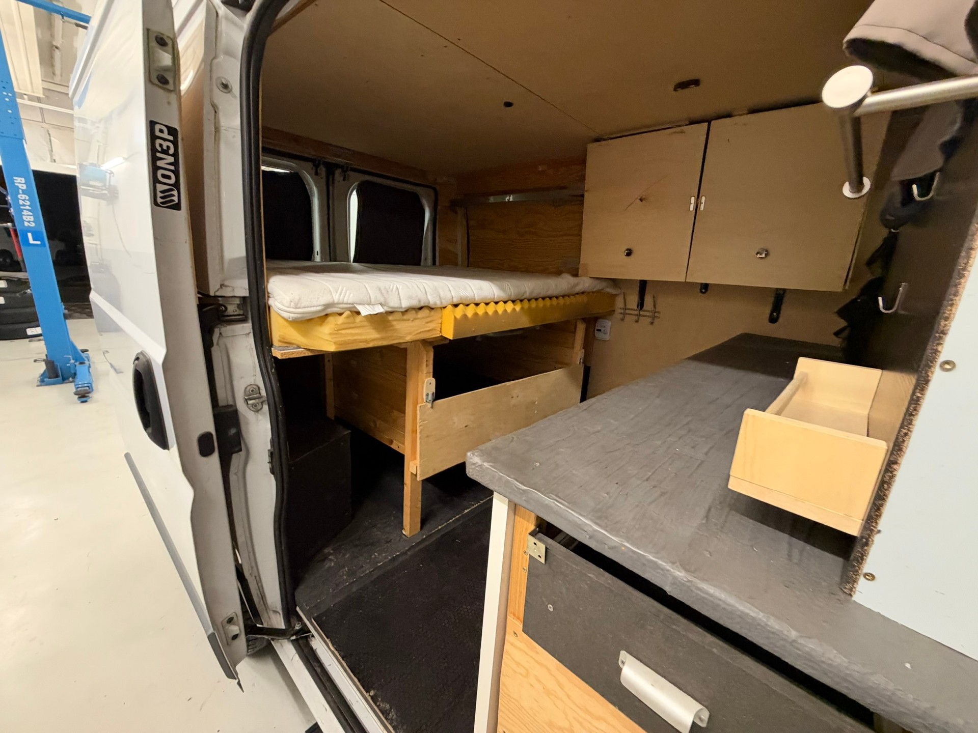 FIAT Ducato 30 2.0 MJ-image-15