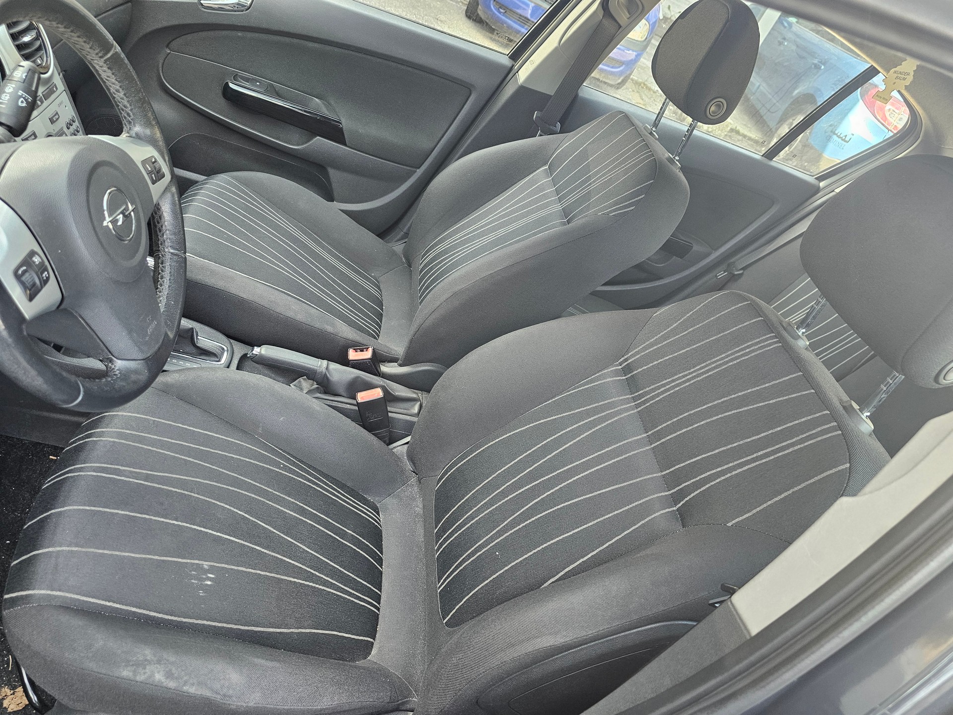 OPEL Corsa 1.4 TP Enjoy-image-5