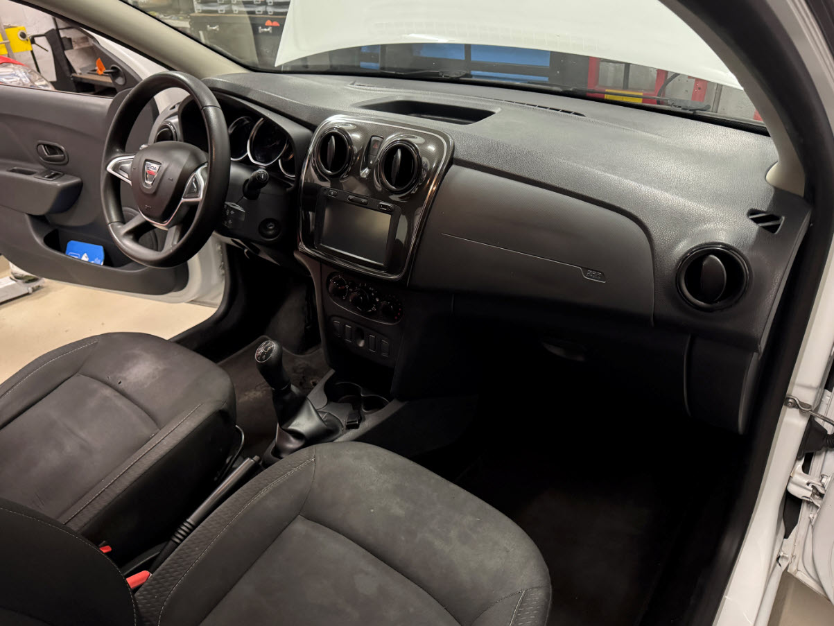 DACIA Sandero 1.0 Comfort-image-4
