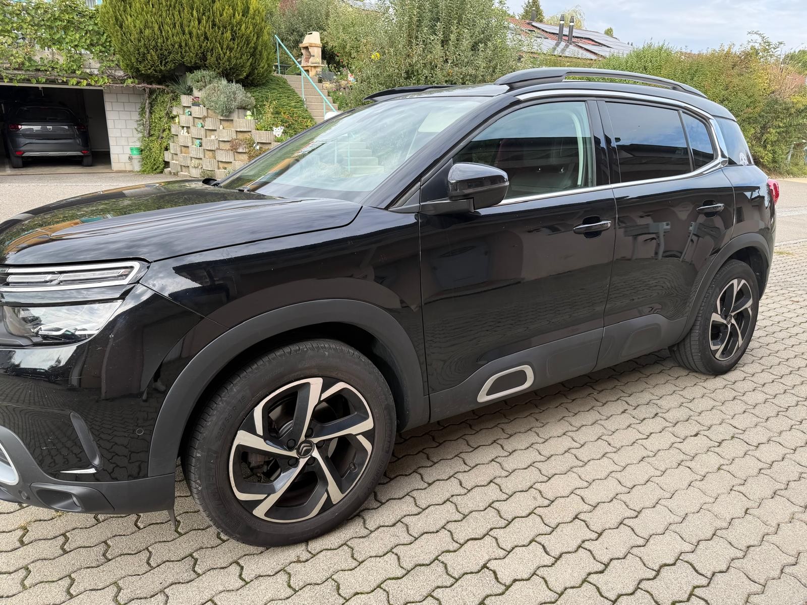 CITROEN 1.5 BlueHDi Swiss Edition-image-0