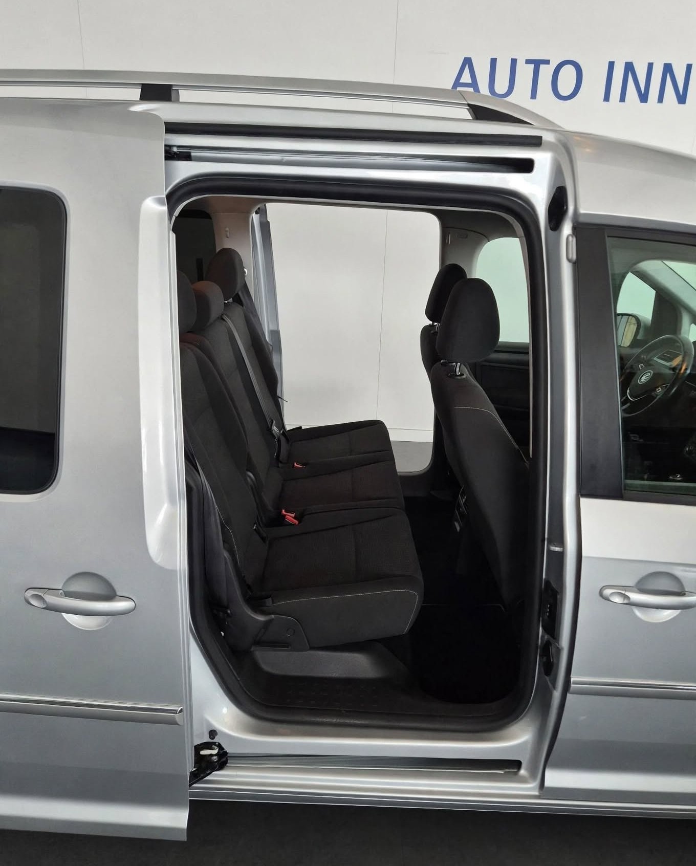 VW Caddy 1.2 TSI Generation Four - TURBO-image-8