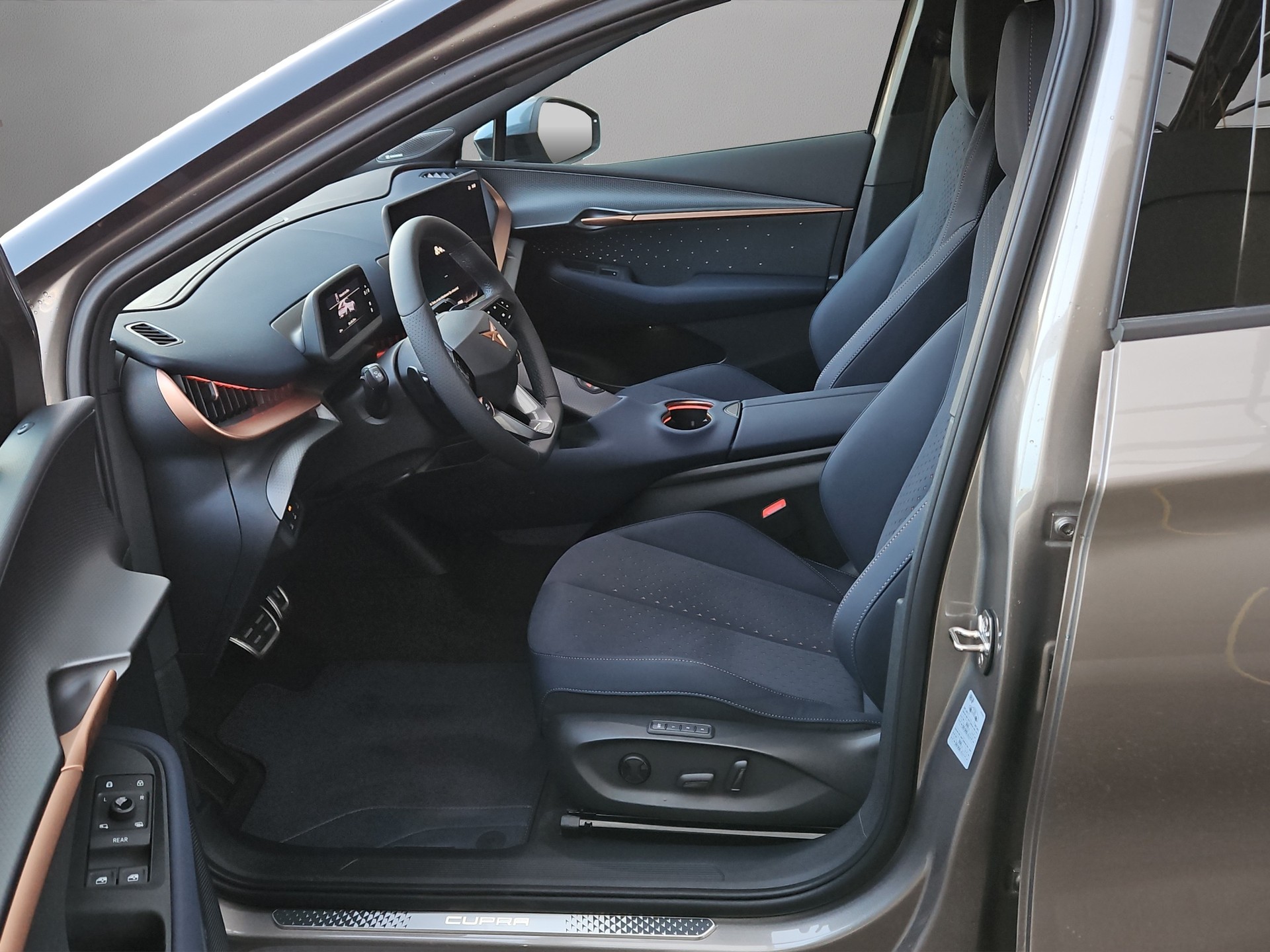 CUPRA Tavascan Type 9 77 kWh Adrenaline Prime Edition-image-4