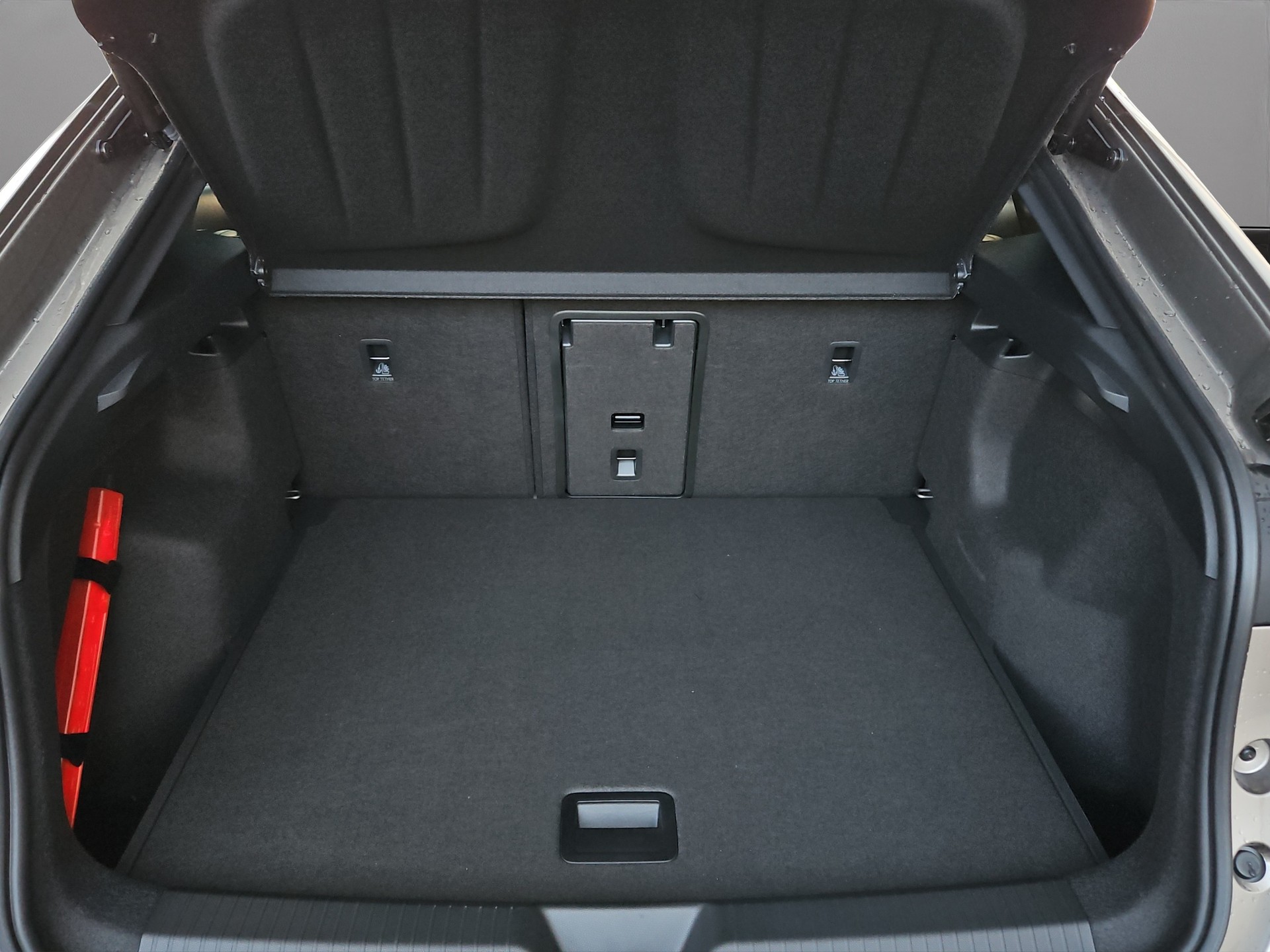 CUPRA Tavascan Type 9 77 kWh Adrenaline Prime Edition-image-8