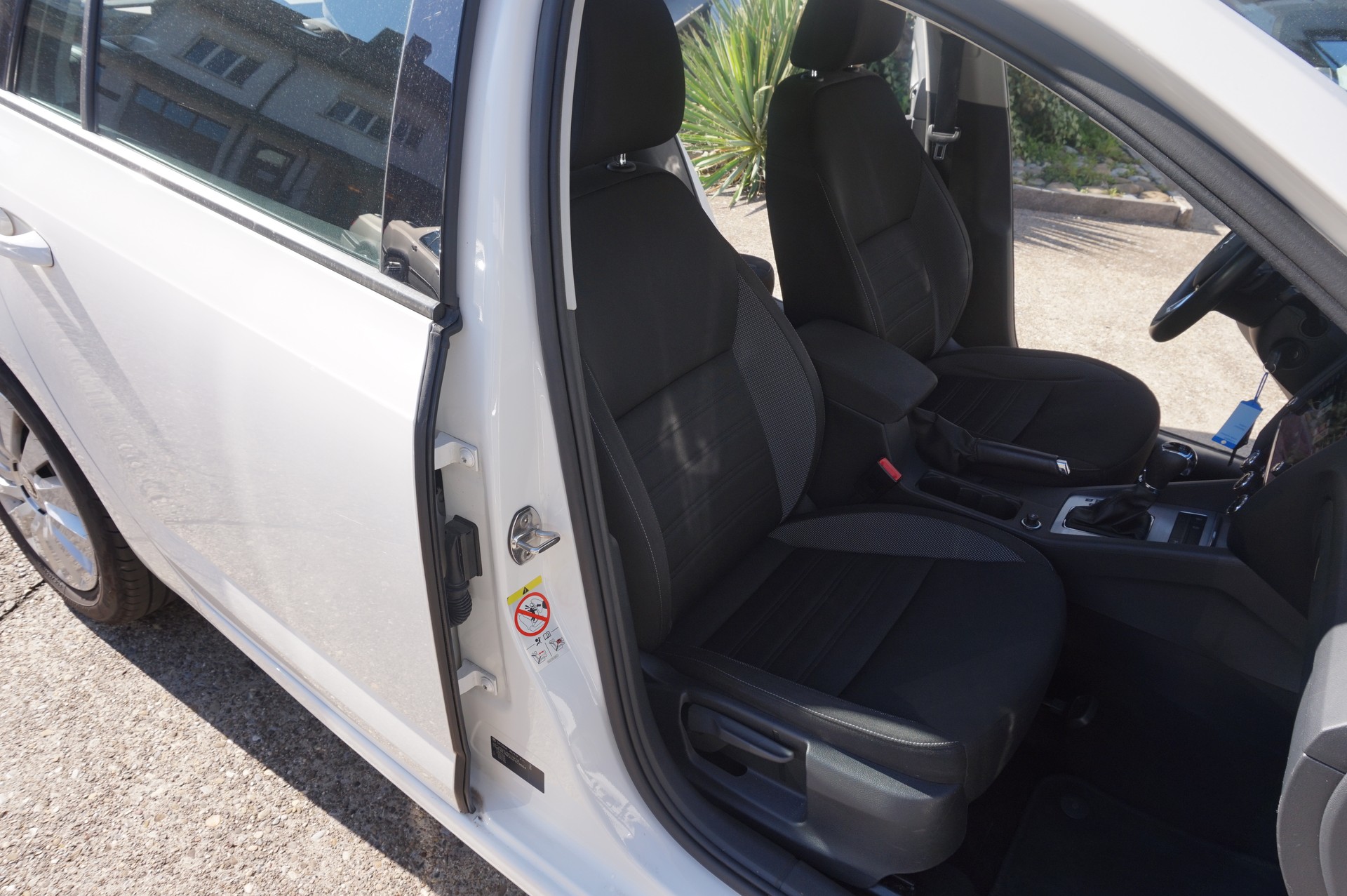 SKODA Octavia Combi 1.5 TSI Ambition DSG-image-8