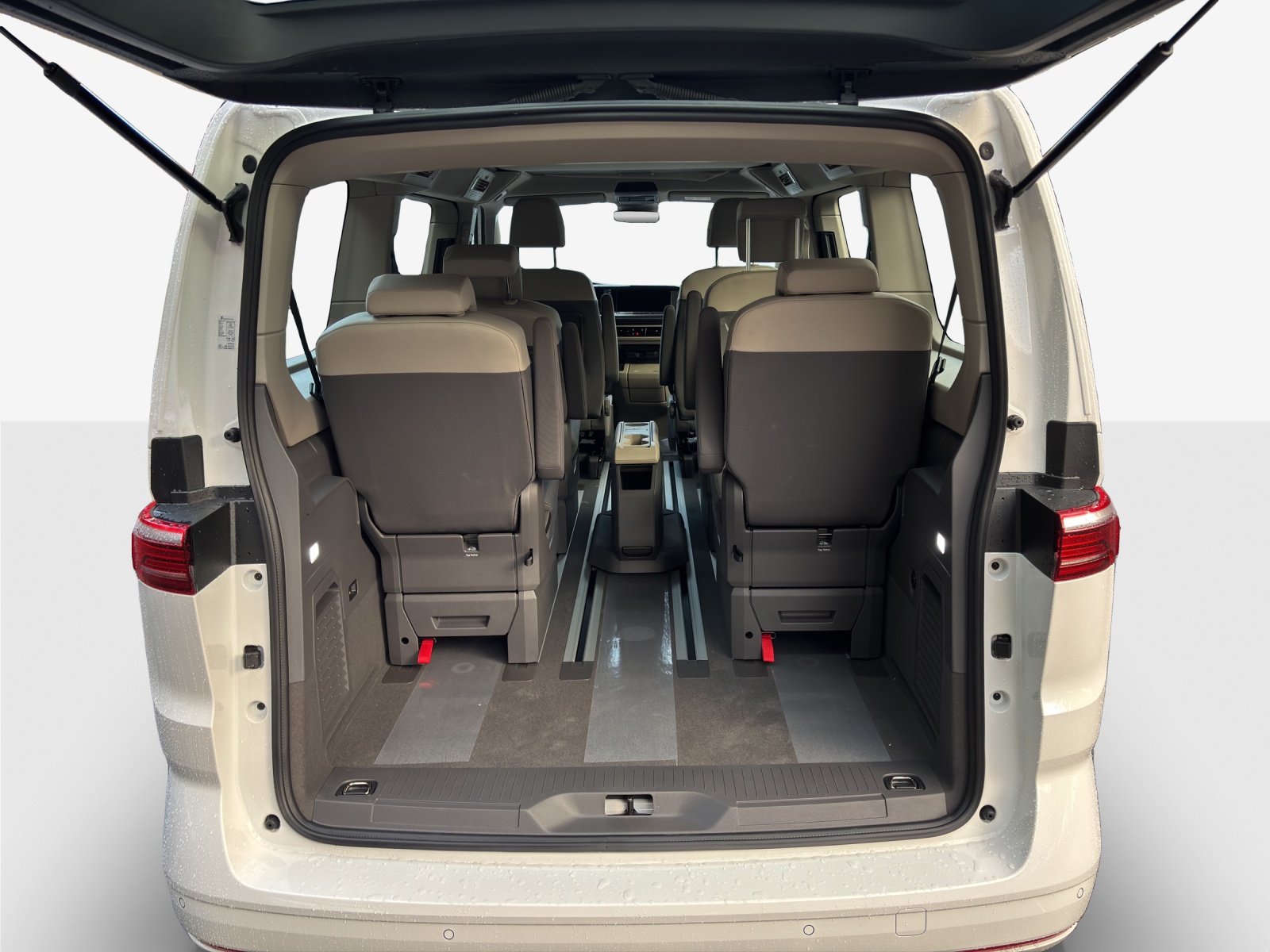 VW California 2.0 TDI Beach Tour Liberty-image-12