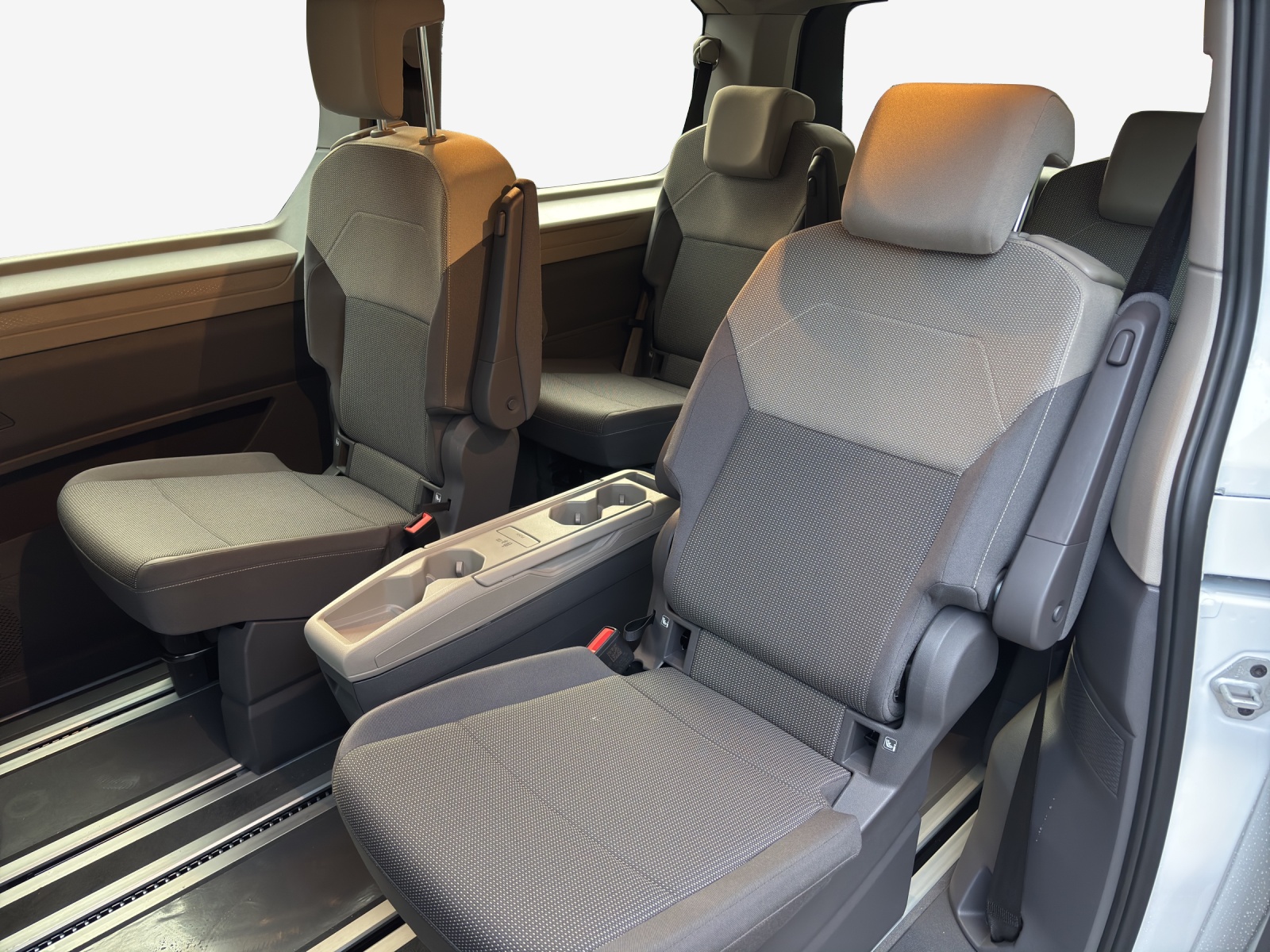 VW California 2.0 TDI Beach Tour Liberty-image-11