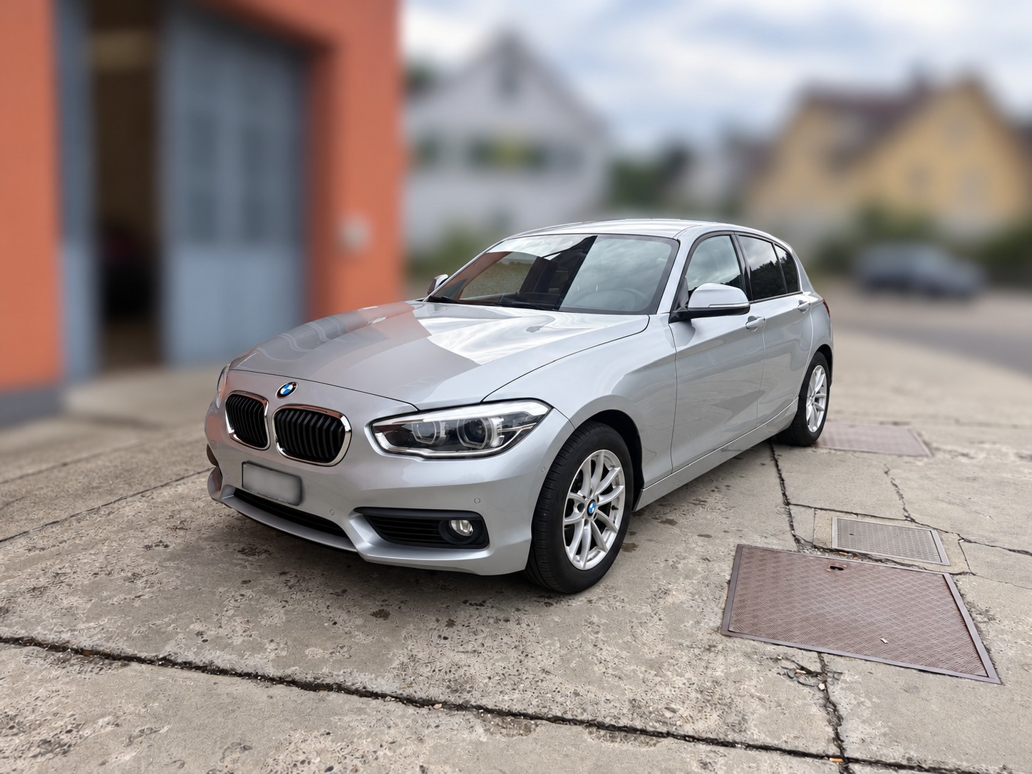 Car photo