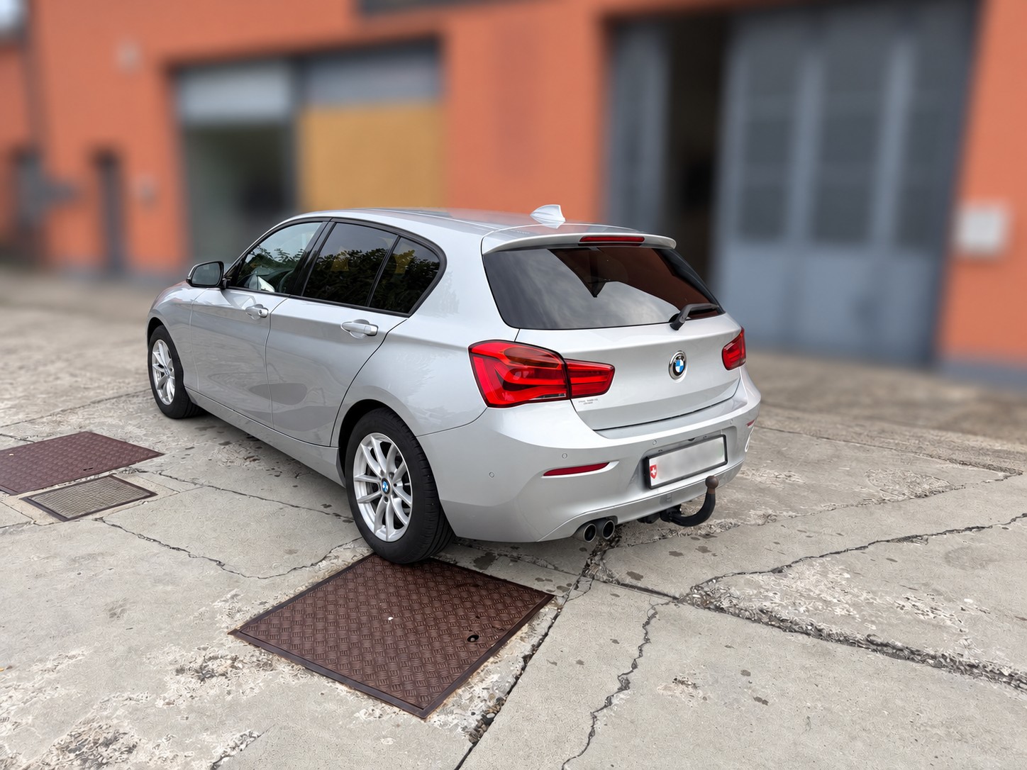 BMW 120d xDrive Steptronic-image-2