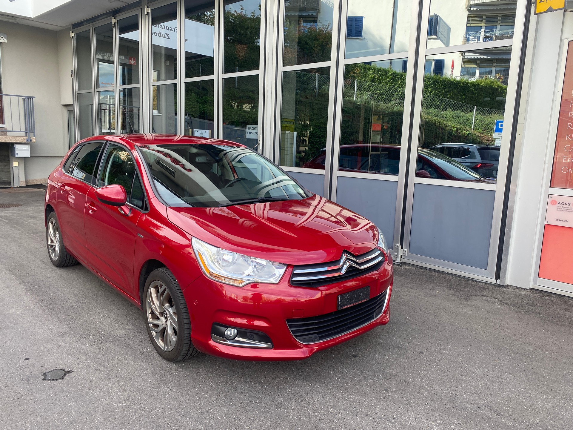 CITROEN C4 Berline 1.2 THP Exclusive-image-1