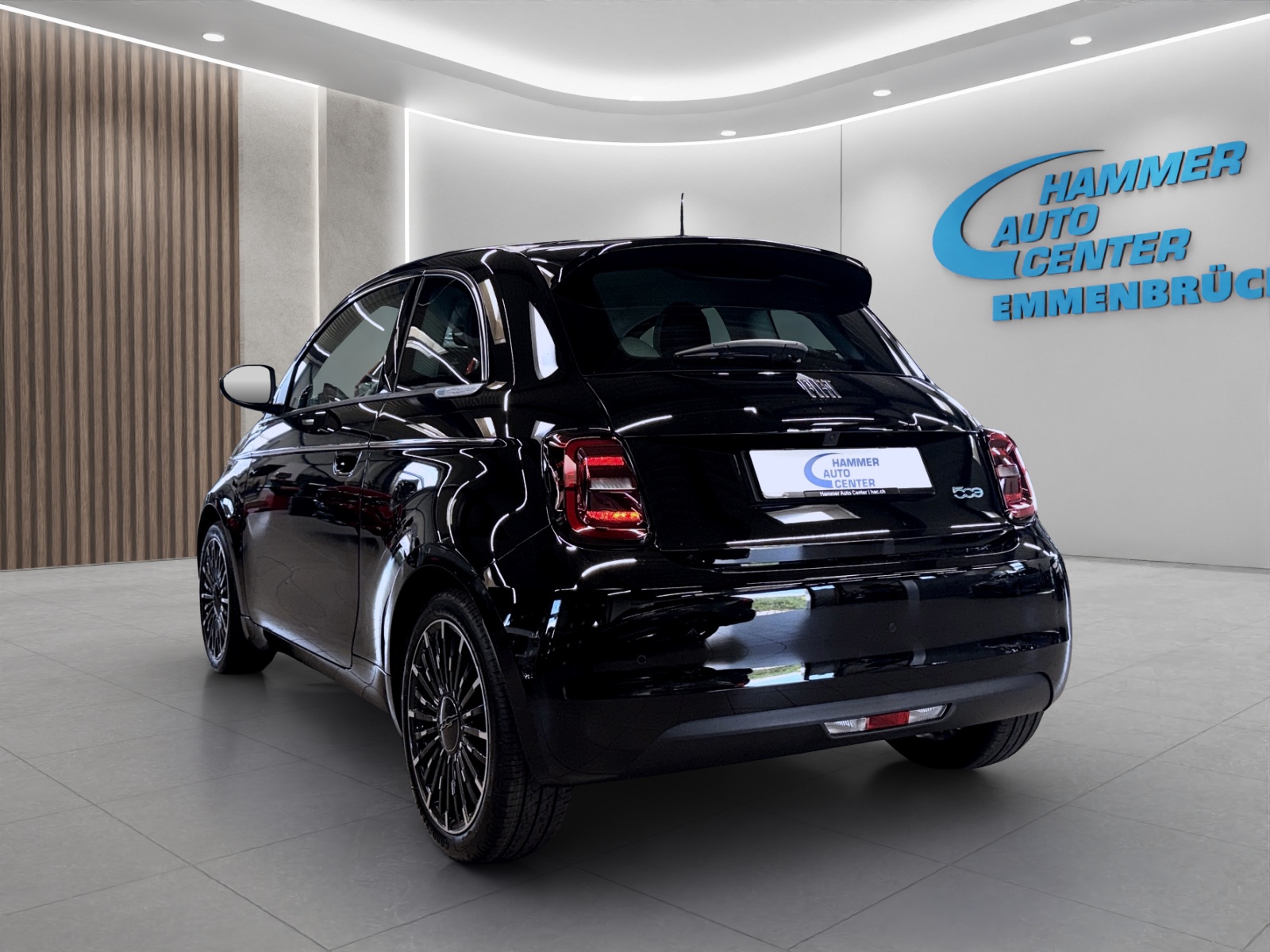 FIAT 500 La Prima-image-2